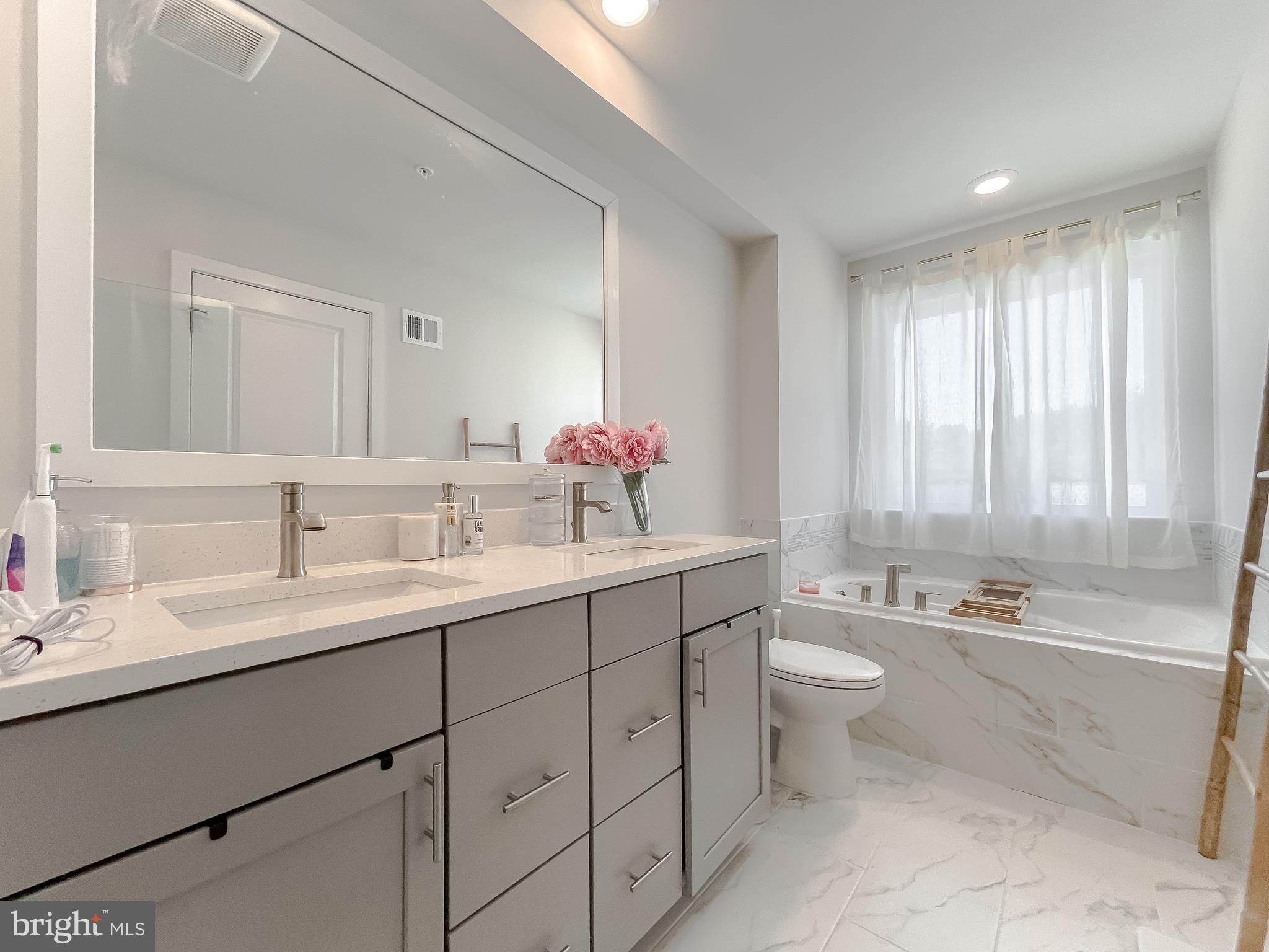 STONEHAVEN - Residential