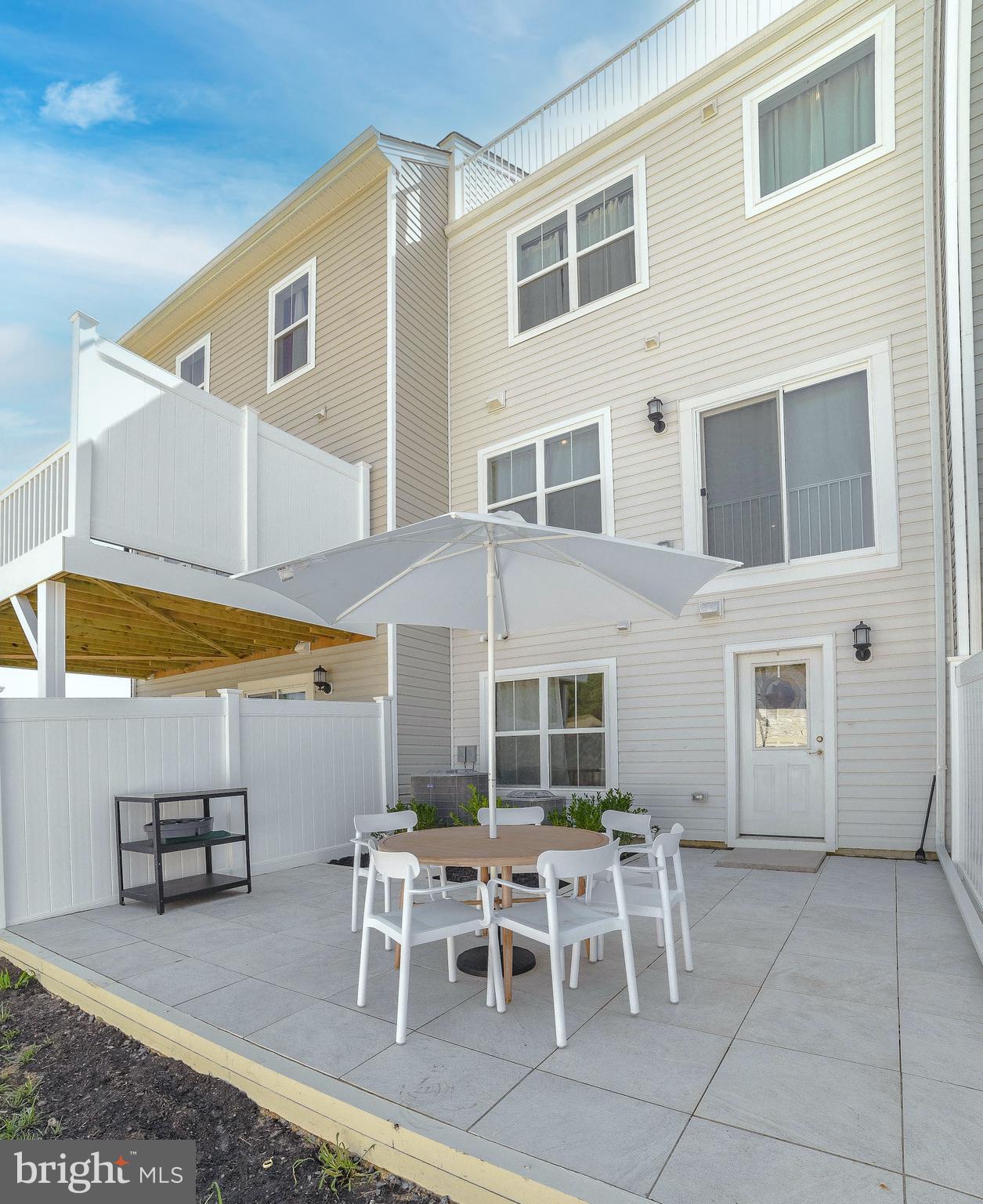 STONEHAVEN - Residential