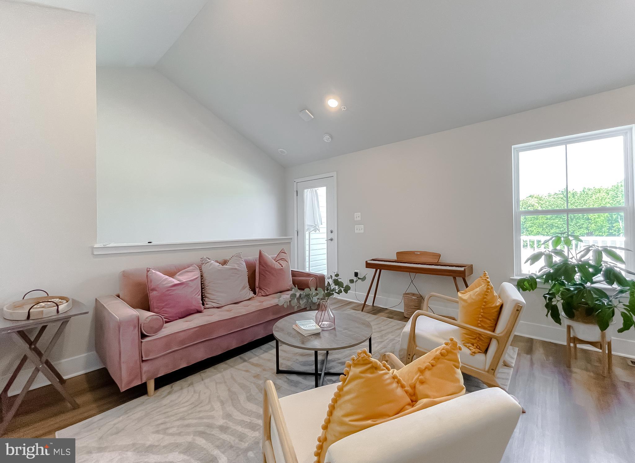 STONEHAVEN - Residential