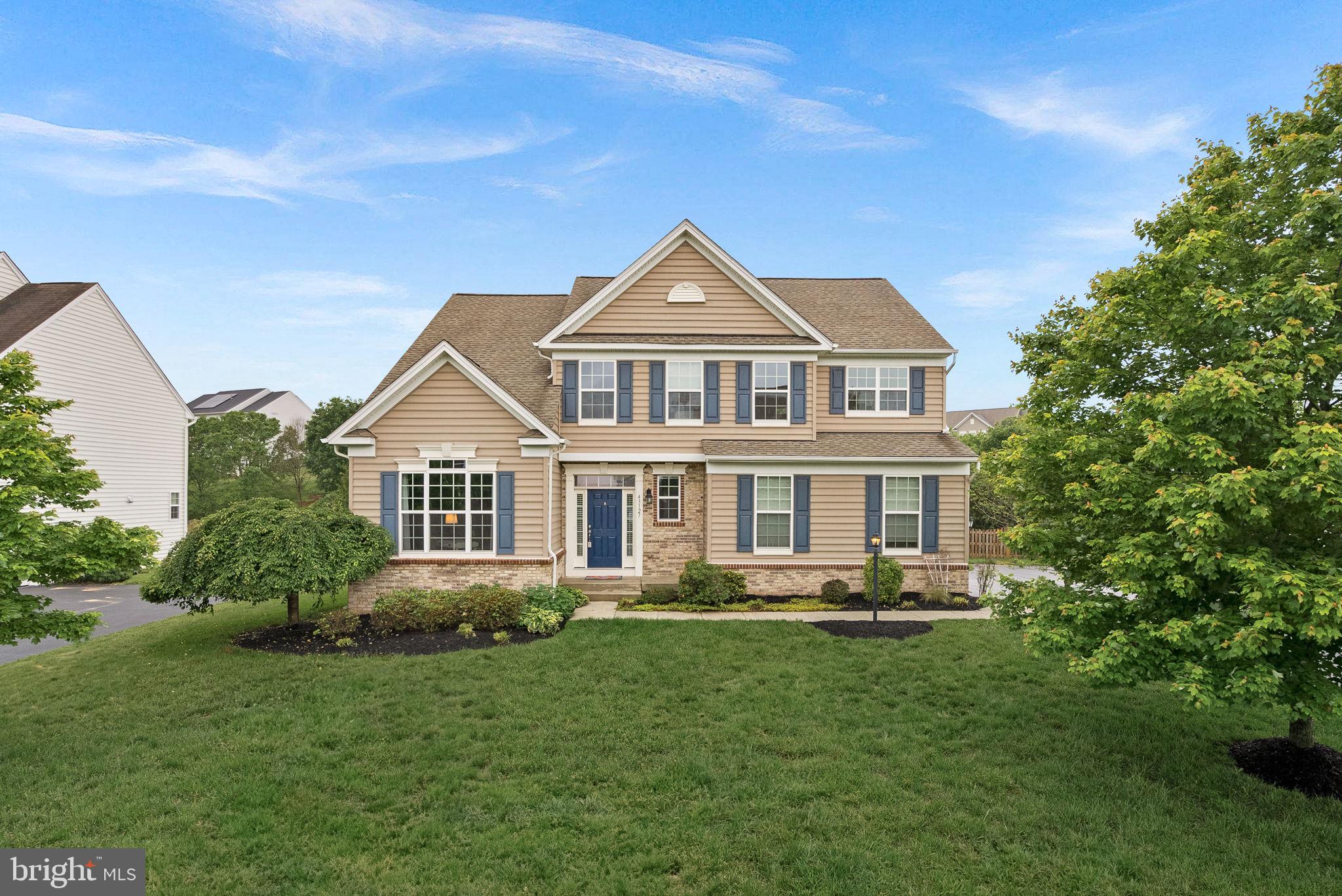 43127 ROCKS WAY