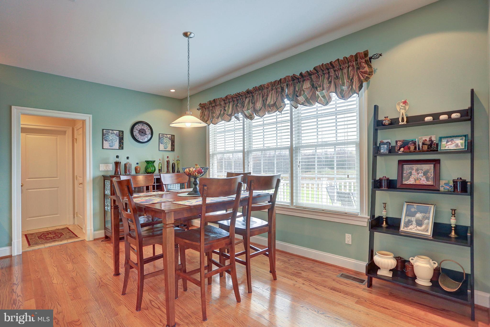 CAROLINES CROSSING - Residential