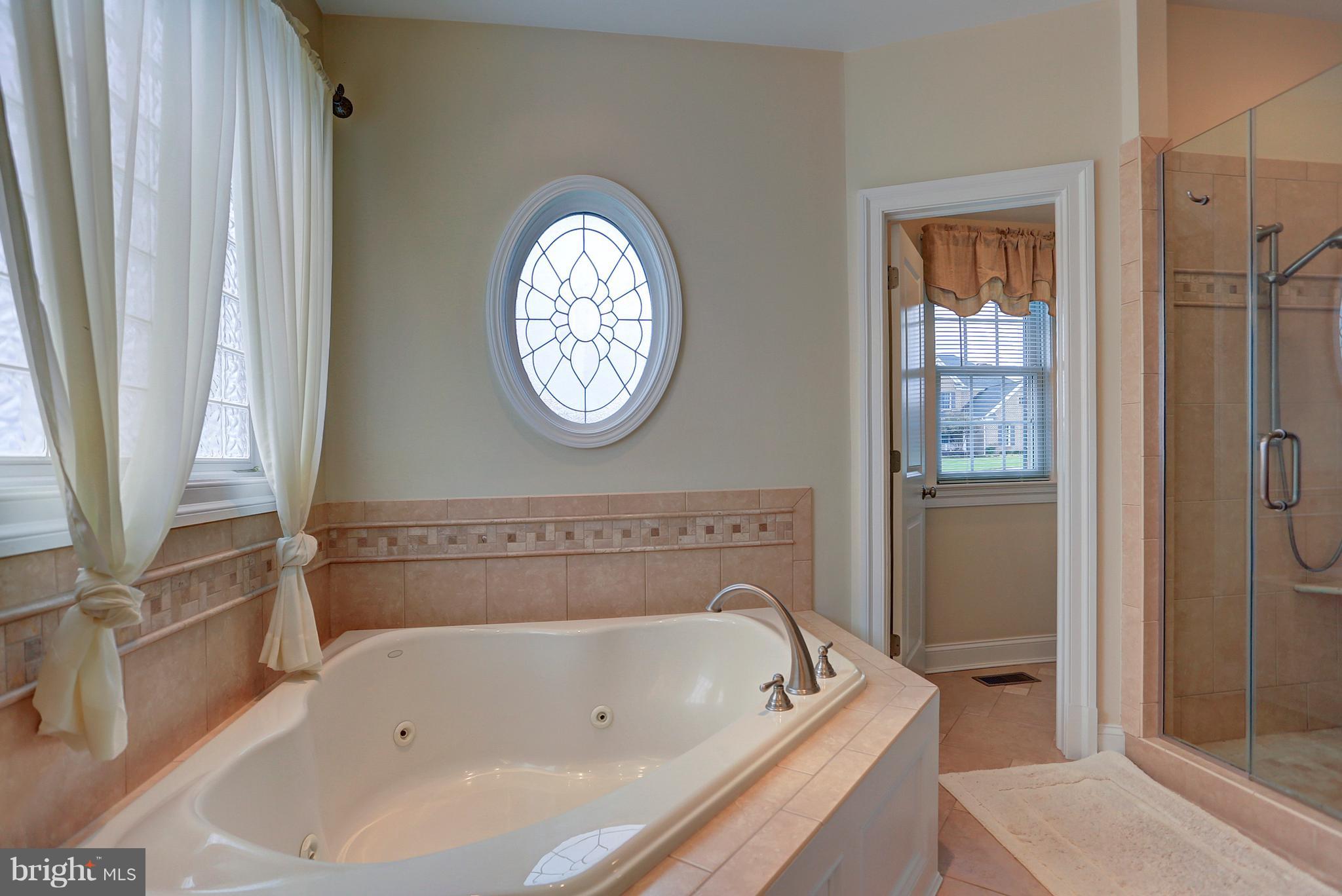 CAROLINES CROSSING - Residential