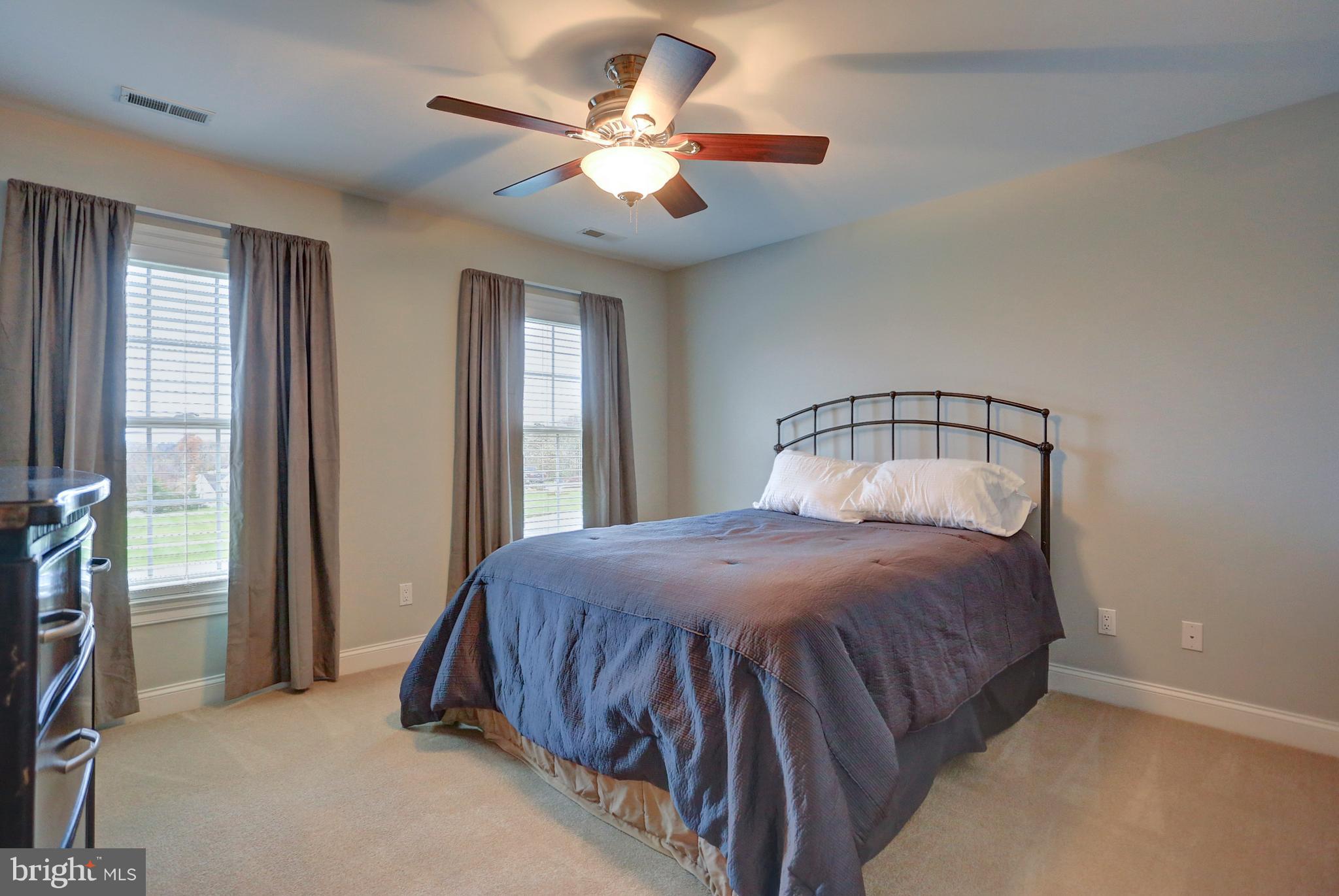 CAROLINES CROSSING - Residential