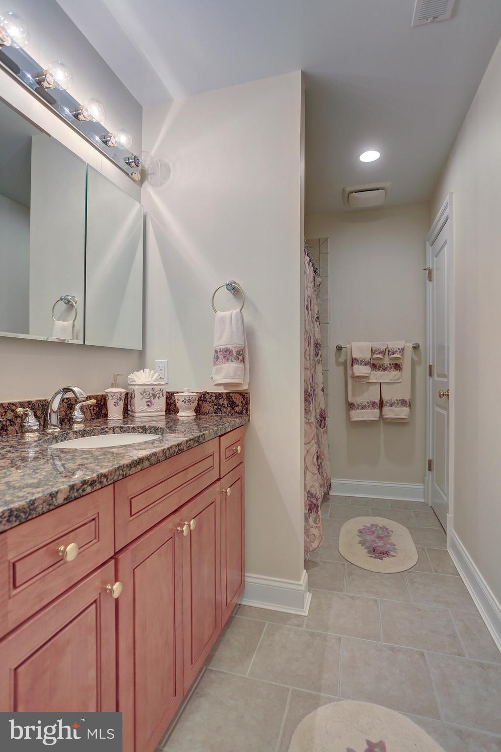 CAROLINES CROSSING - Residential