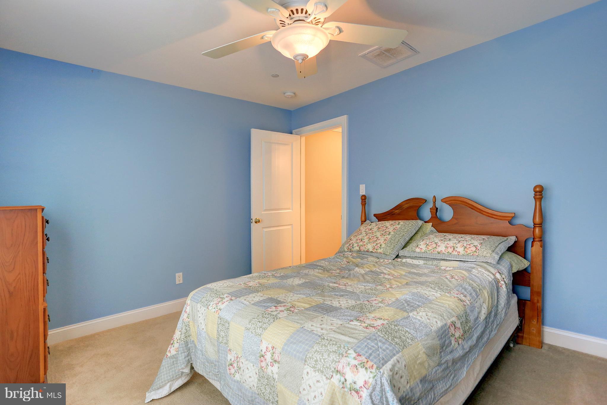 CAROLINES CROSSING - Residential