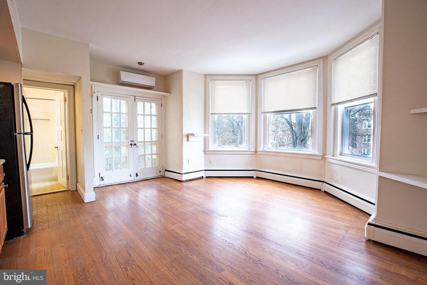 Trolley Square one bedroom apartment that boasts tons of natural light and features an outdoor patio. This second floor unit has an updated kitchen and charming original details. Hardwood flooring flows through the living room and into the bedroom. Schedule your tour today. Welcome Home.