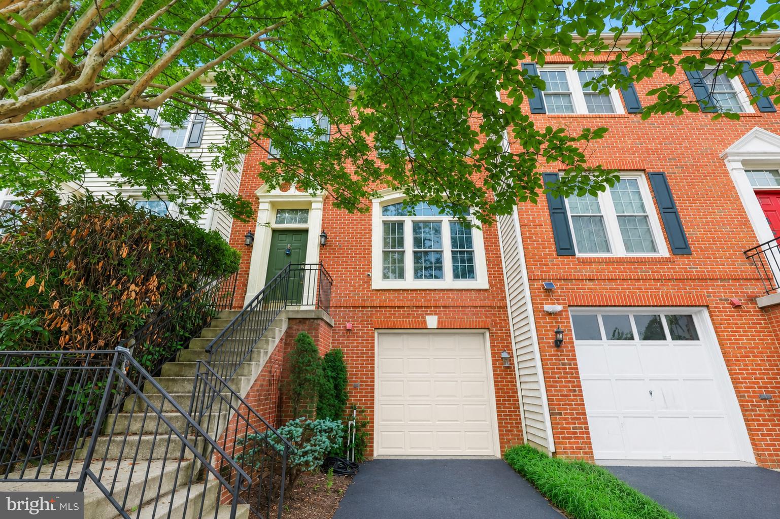 43003 GOLF VIEW DRIVE