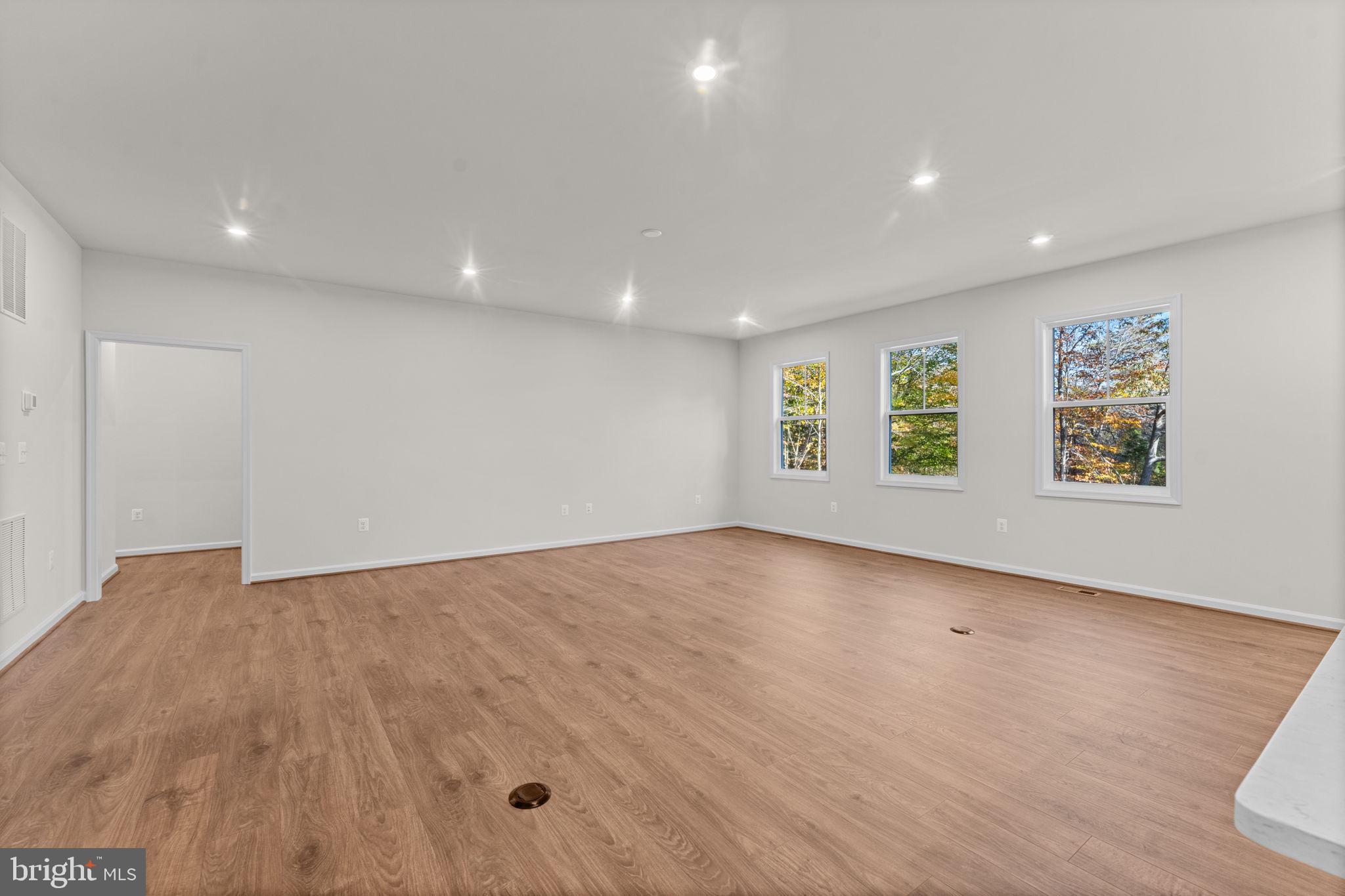 BRADLEY FOREST - Residential