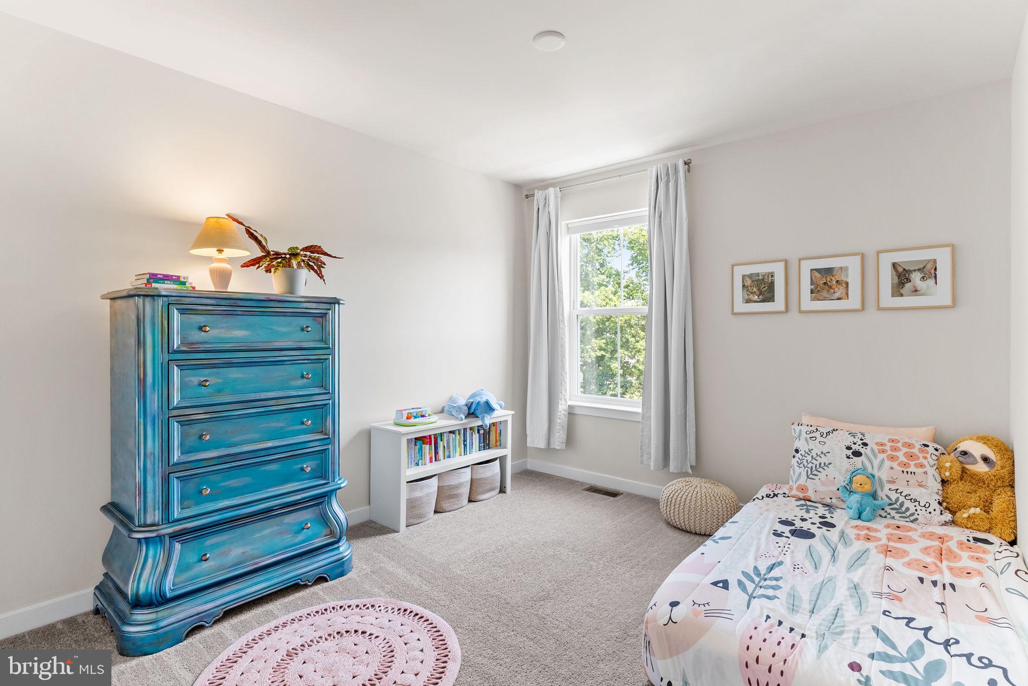 LANTERN RIDGE - Residential