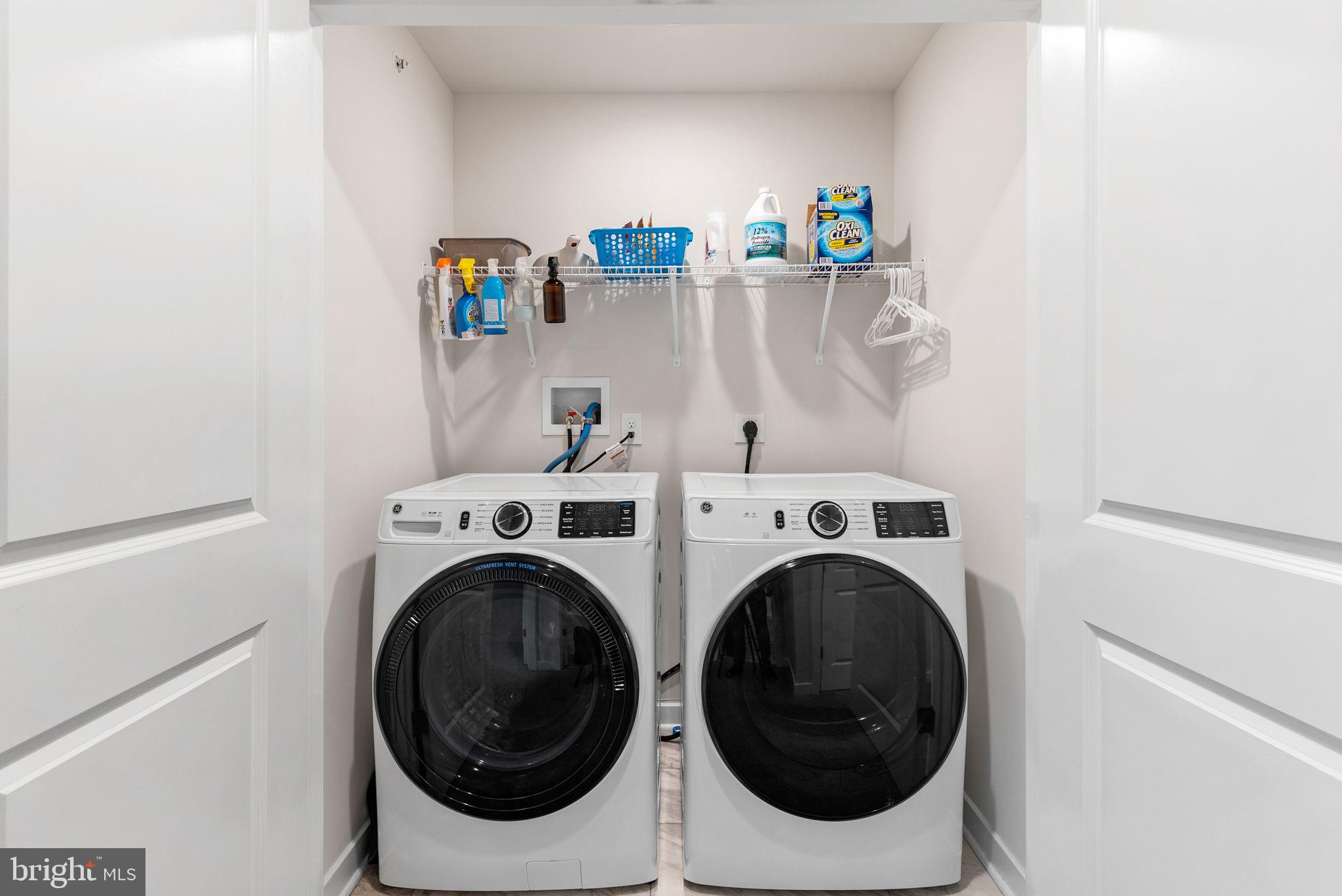 LANTERN RIDGE - Residential