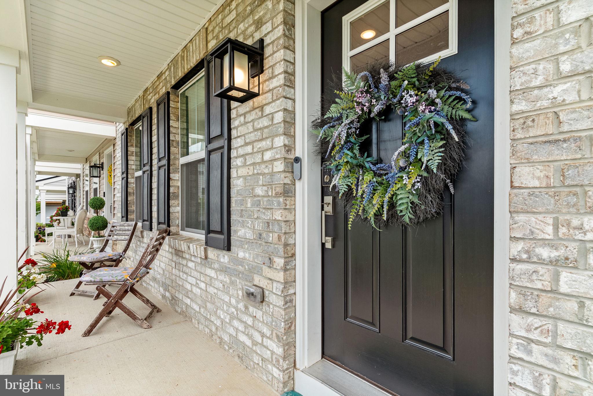 LANTERN RIDGE - Residential