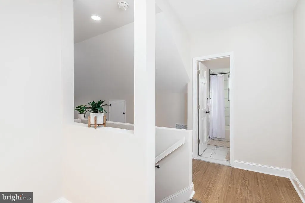 Salisbury, Maryland 21804, United States, 3 Bedrooms Bedrooms, ,2 BathroomsBathrooms,Residential,Contingent,80703