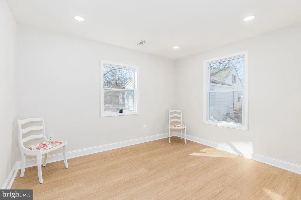 Salisbury, Maryland 21804, United States, 3 Bedrooms Bedrooms, ,2 BathroomsBathrooms,Residential,Contingent,80703