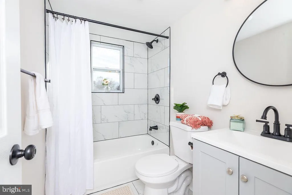 Salisbury, Maryland 21804, United States, 3 Bedrooms Bedrooms, ,2 BathroomsBathrooms,Residential,Contingent,80703