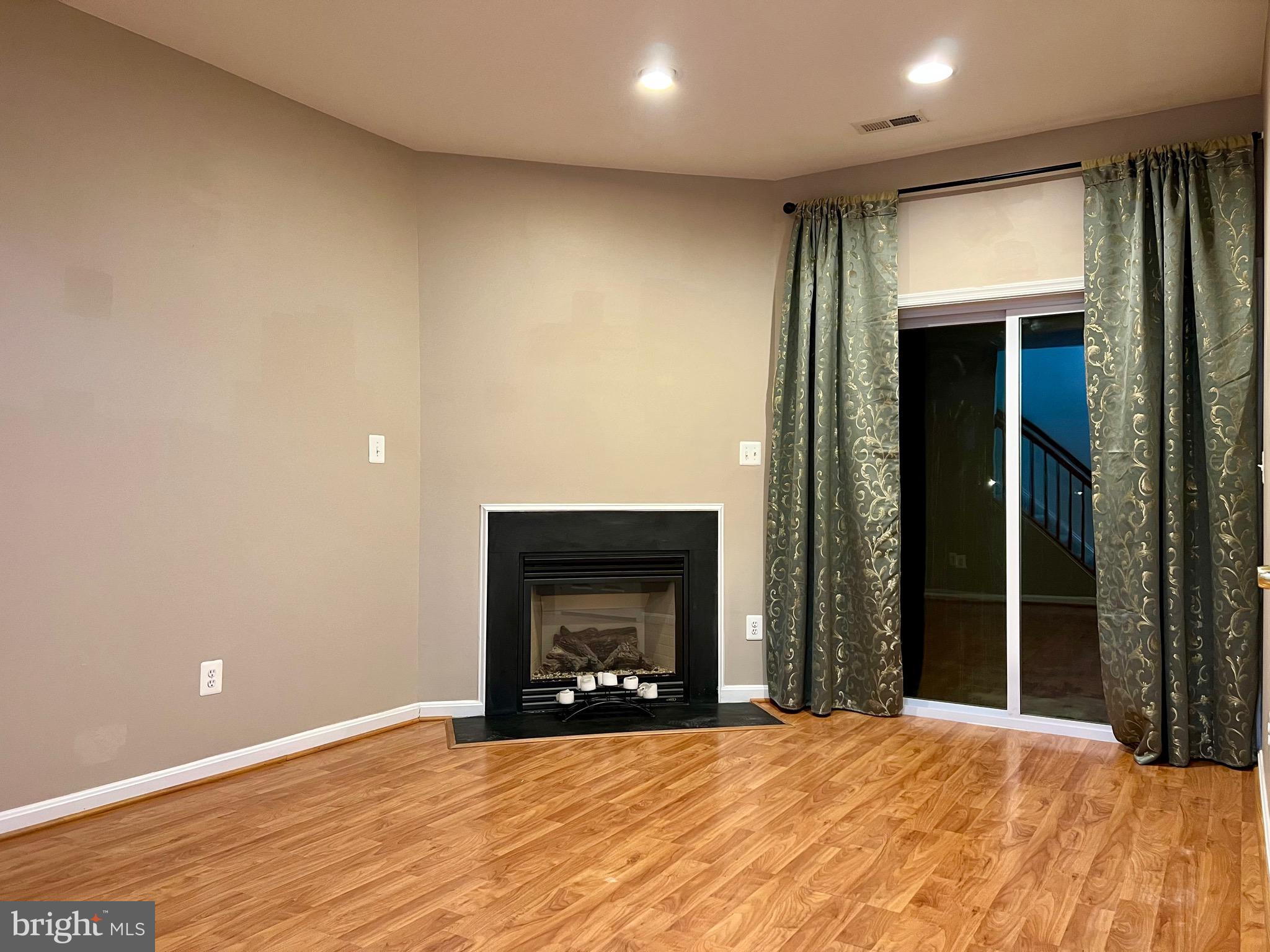 POTTER PROPERTY - Residential Lease