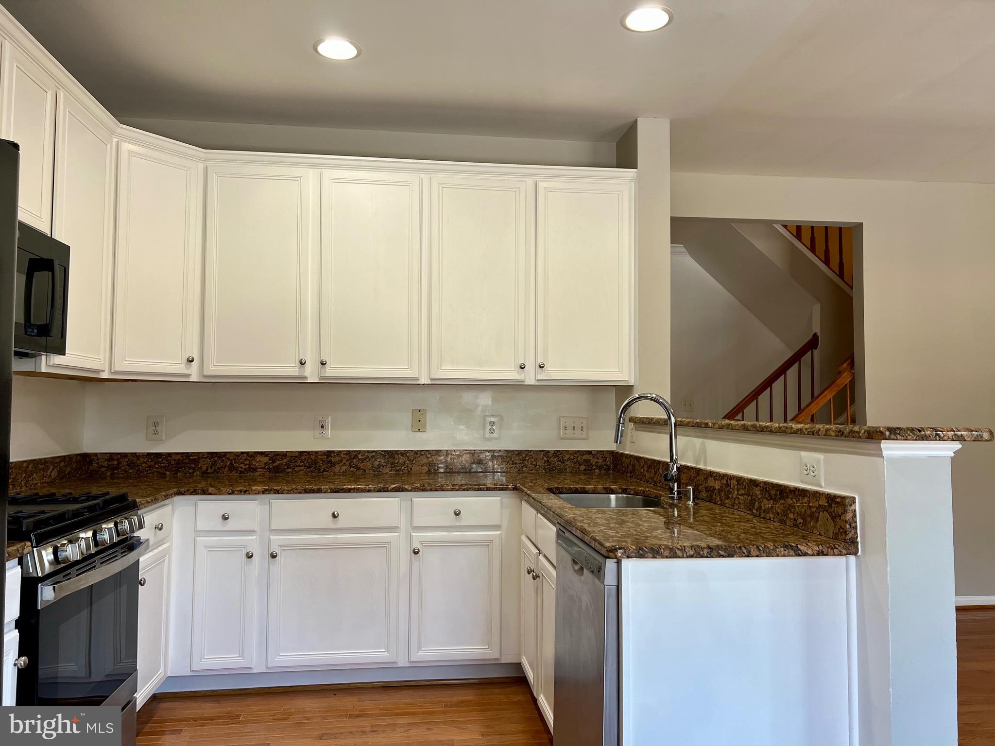 POTTER PROPERTY - Residential Lease