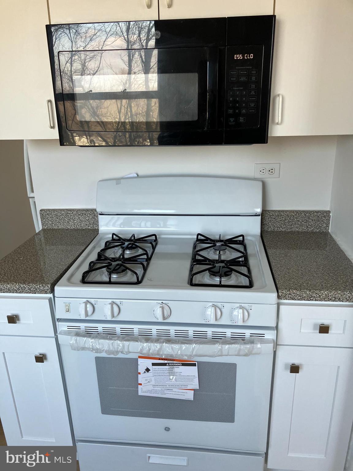 OAK HILL - Residential