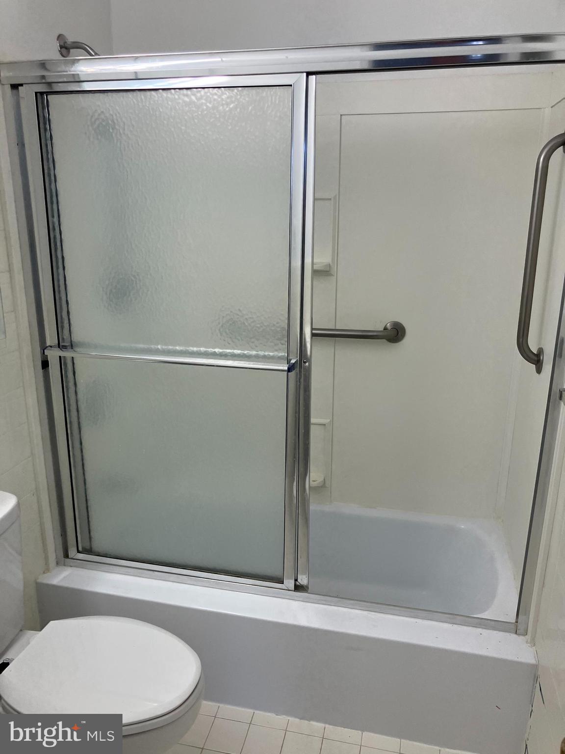 OAK HILL - Residential