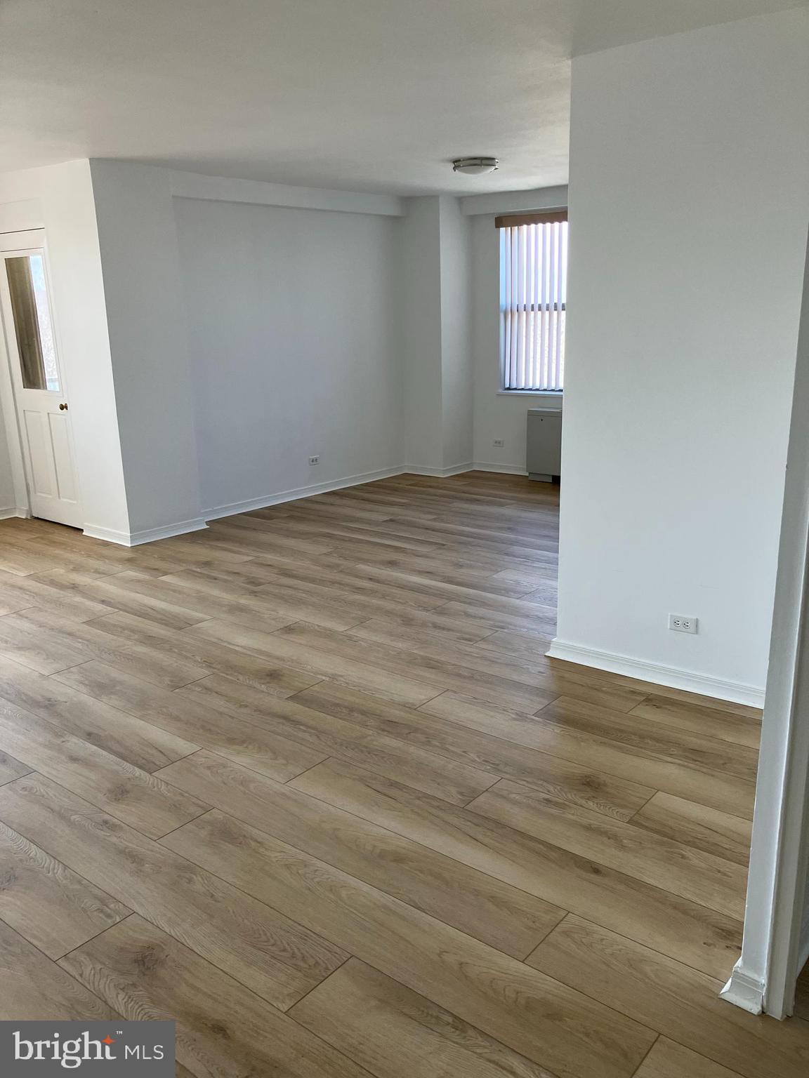 OAK HILL - Residential