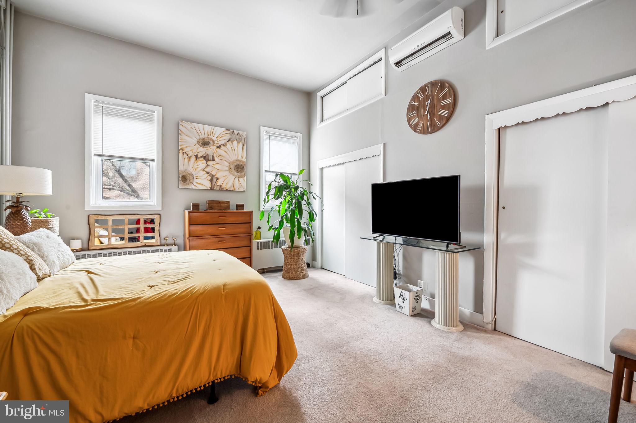 LITTLE ITALY - Residential