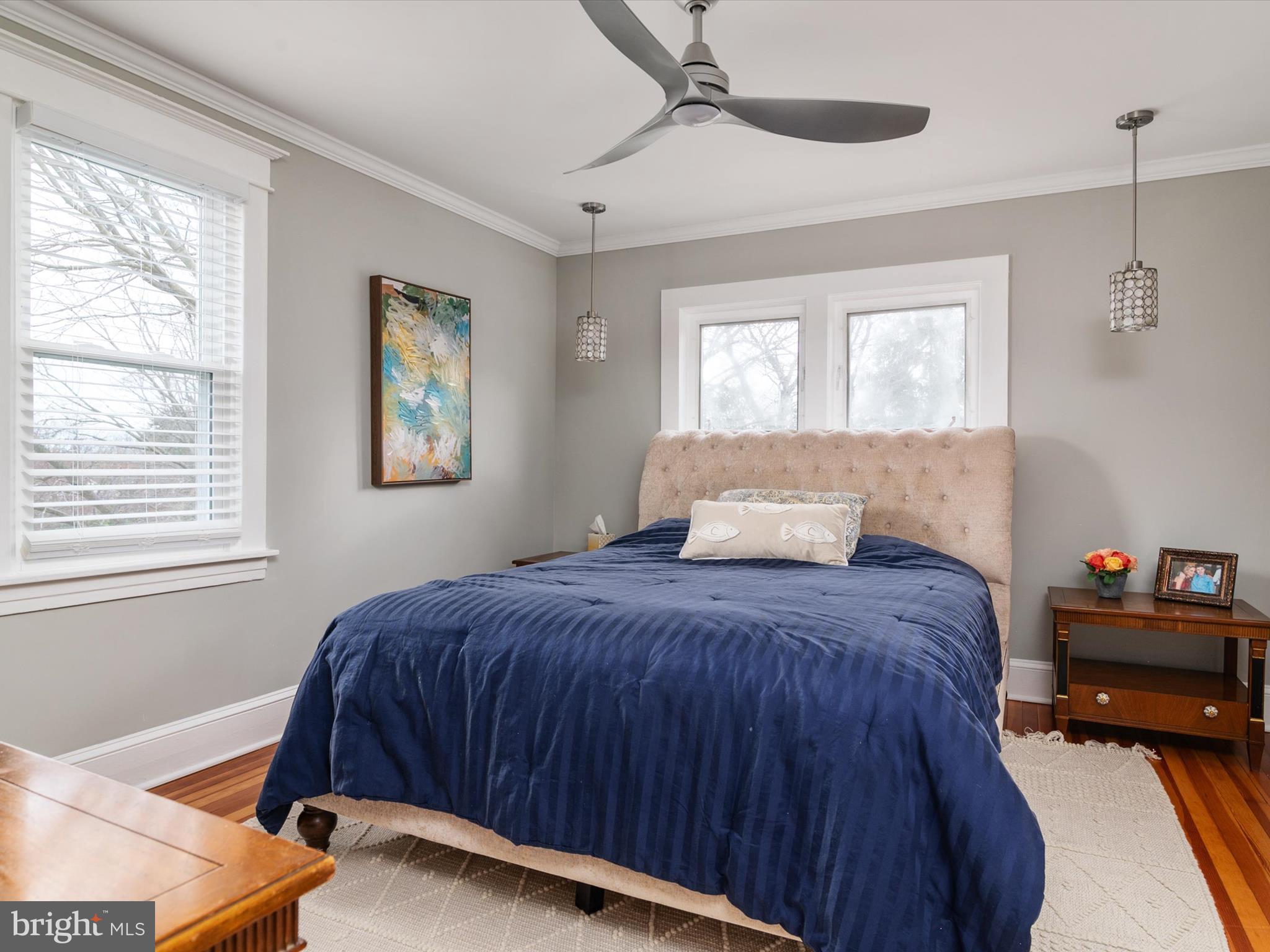 MURRAY HILL - Residential