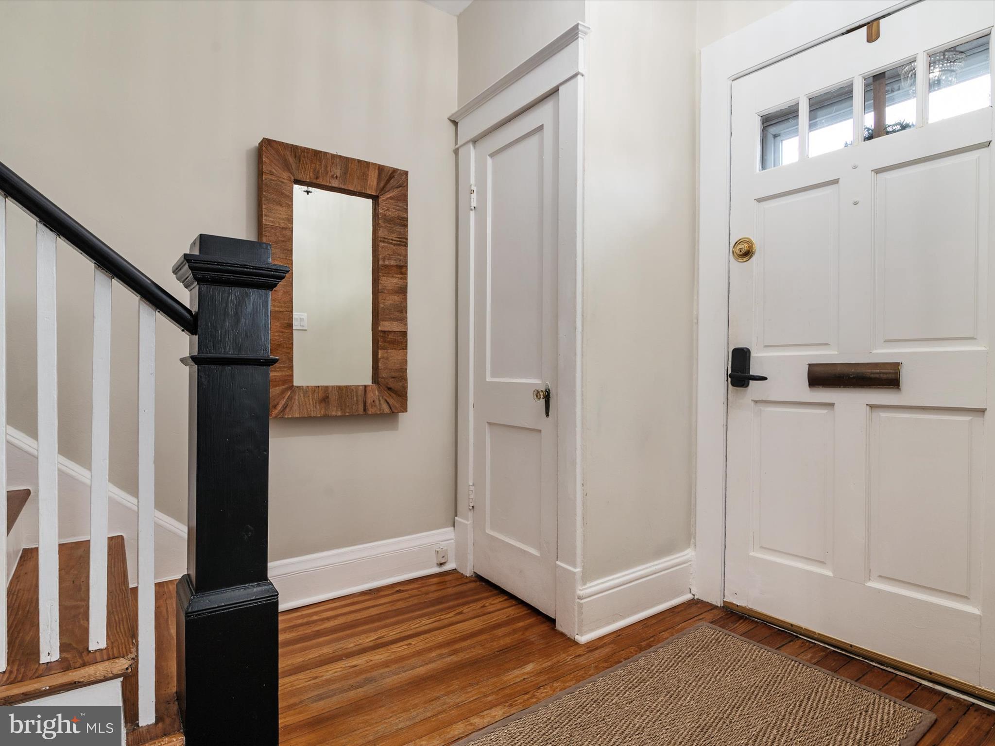 MURRAY HILL - Residential