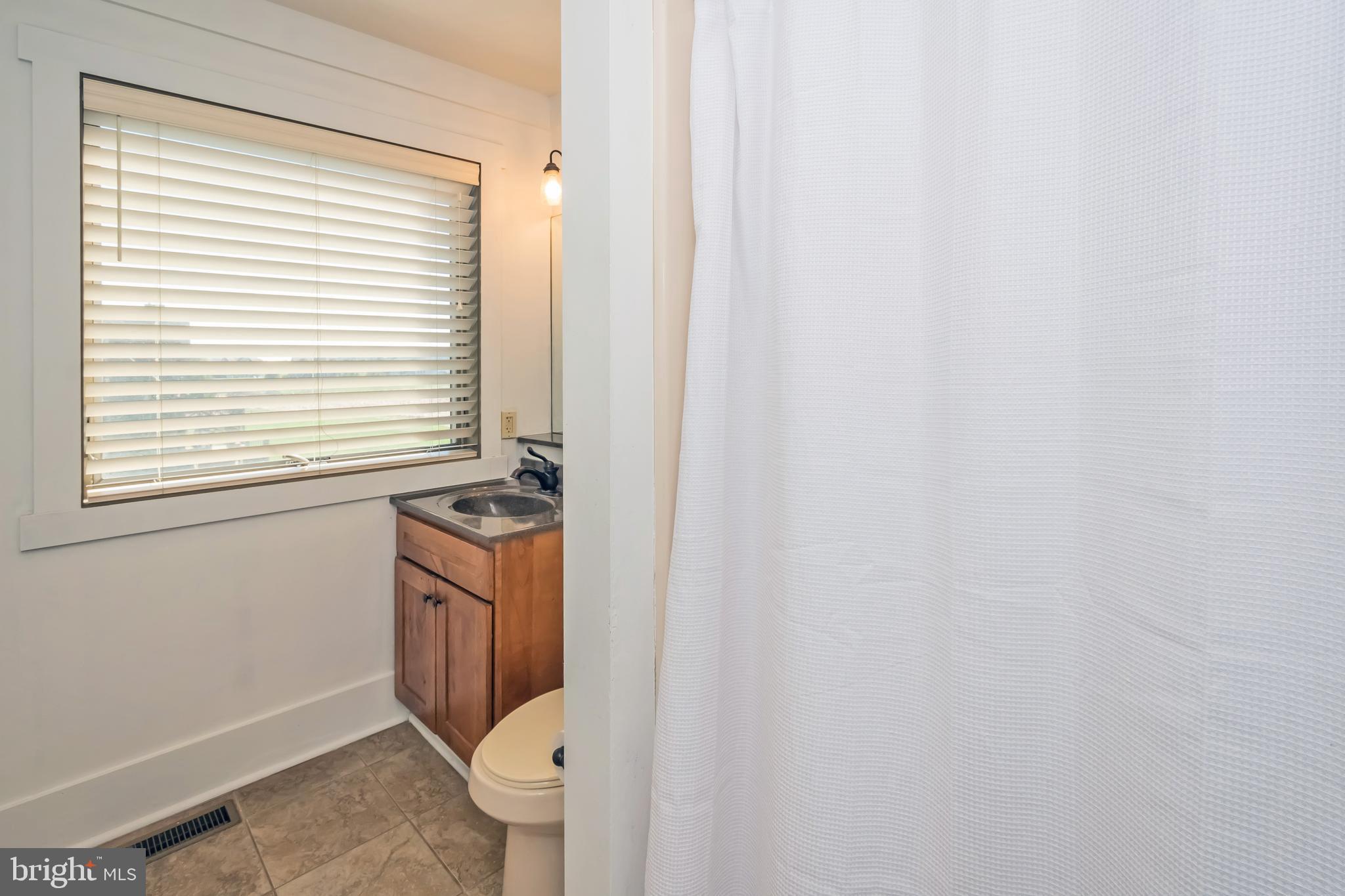 WATERFRONT GREENS - Residential