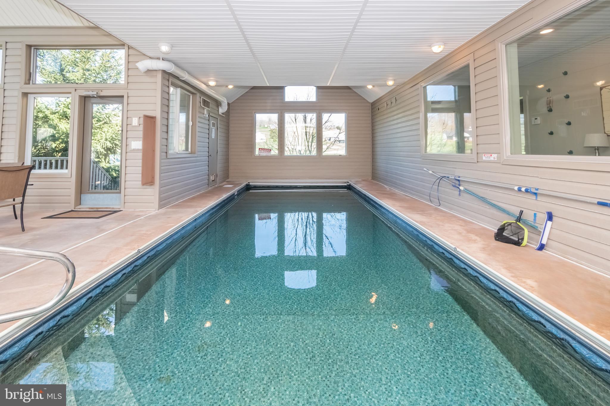 WATERFRONT GREENS - Residential