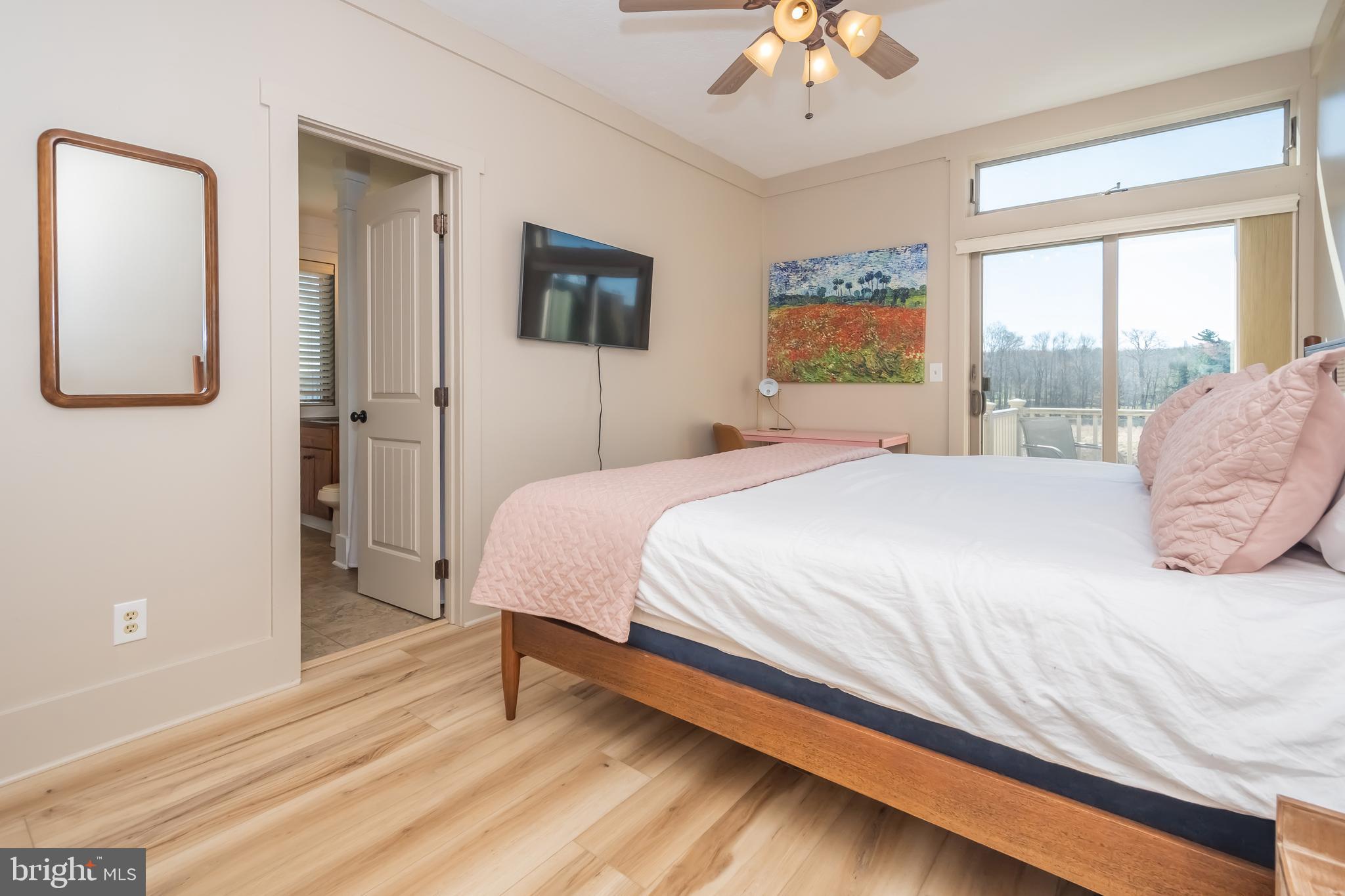 WATERFRONT GREENS - Residential