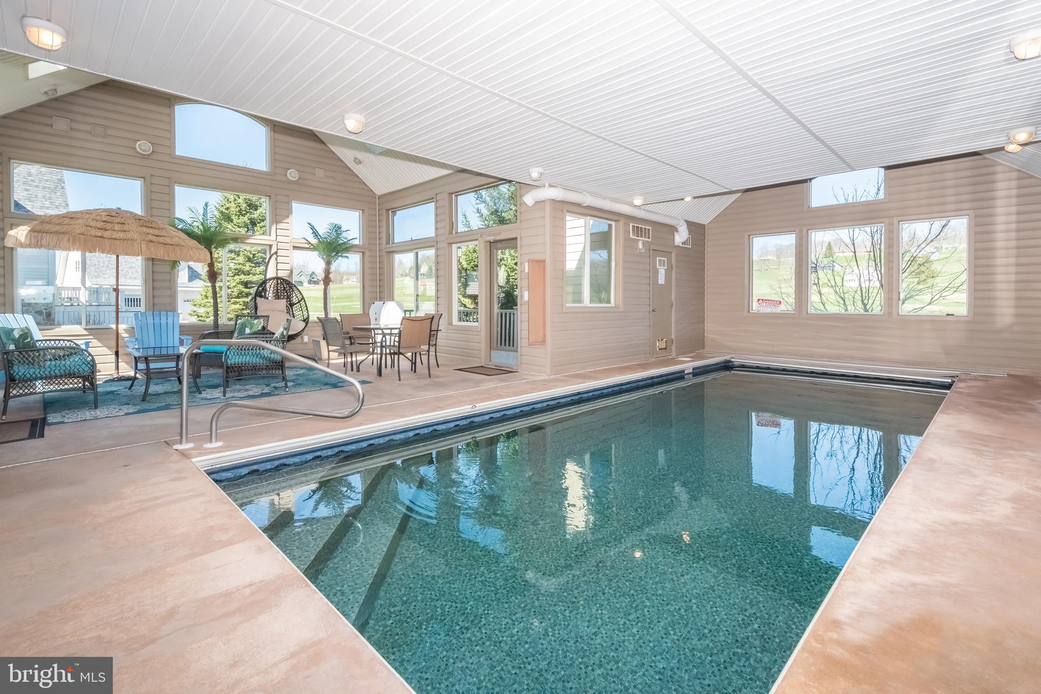 WATERFRONT GREENS - Residential