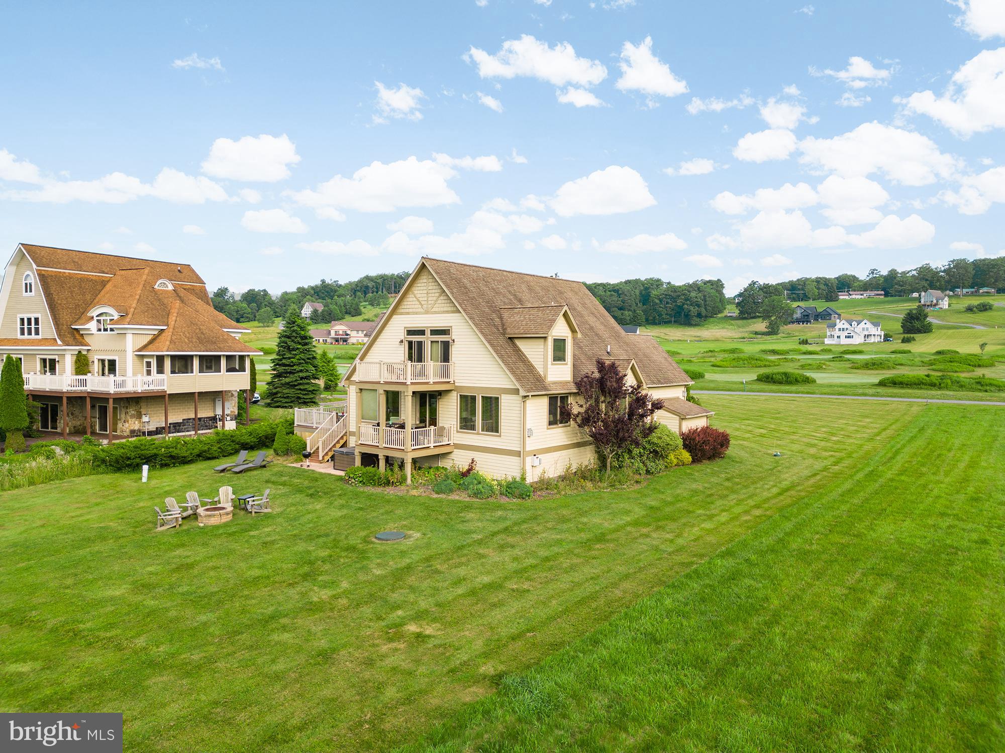 WATERFRONT GREENS - Residential