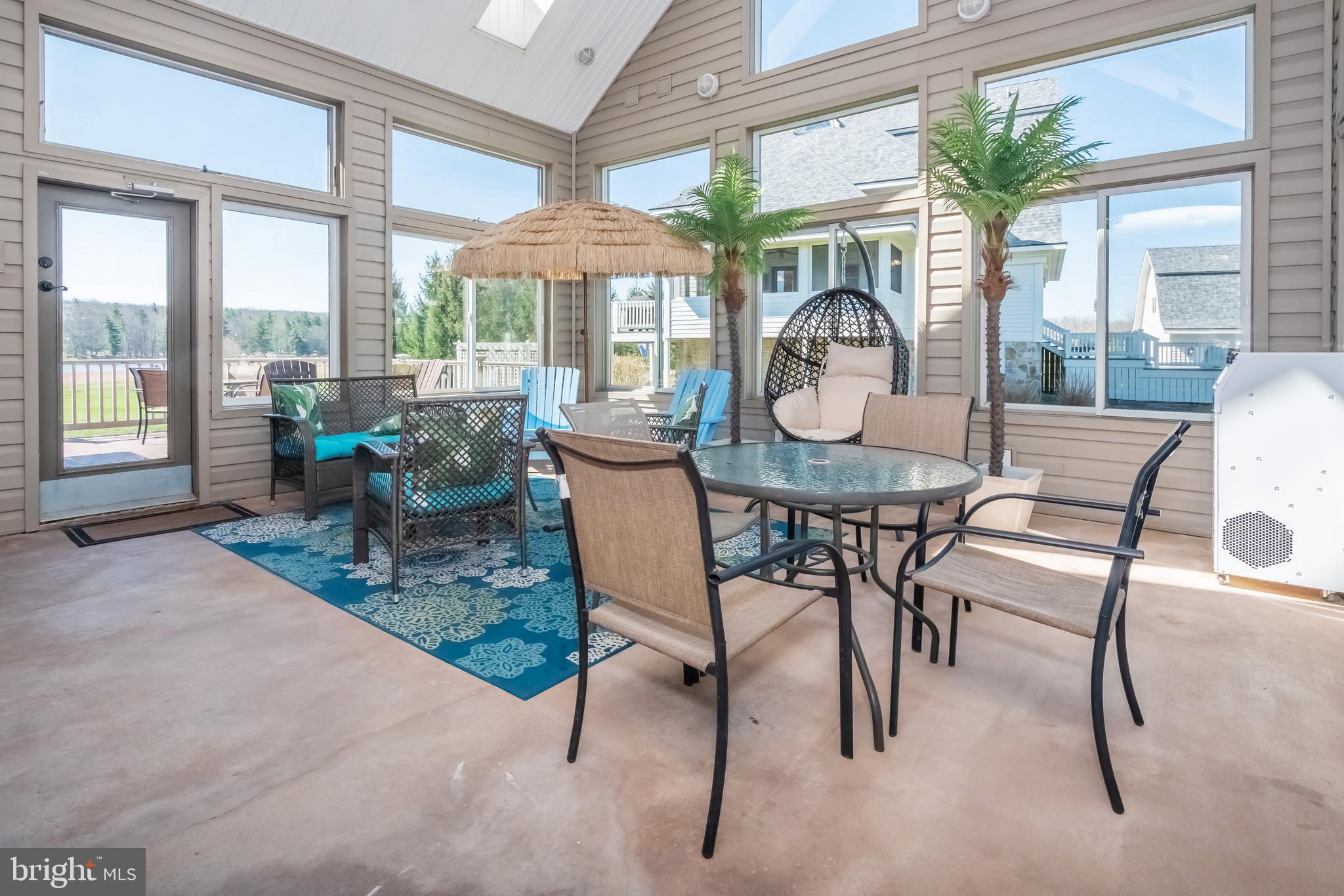 WATERFRONT GREENS - Residential