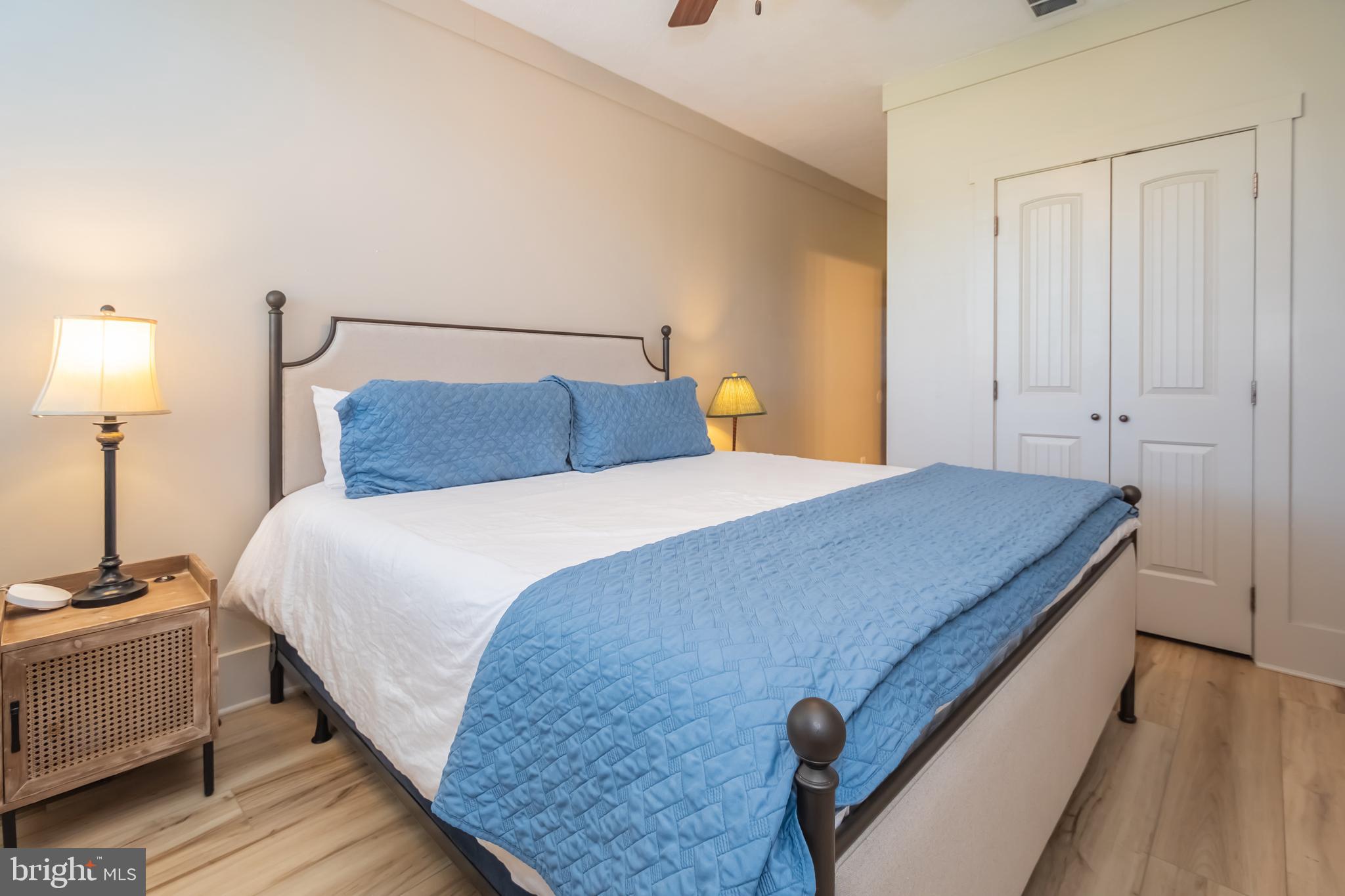 WATERFRONT GREENS - Residential