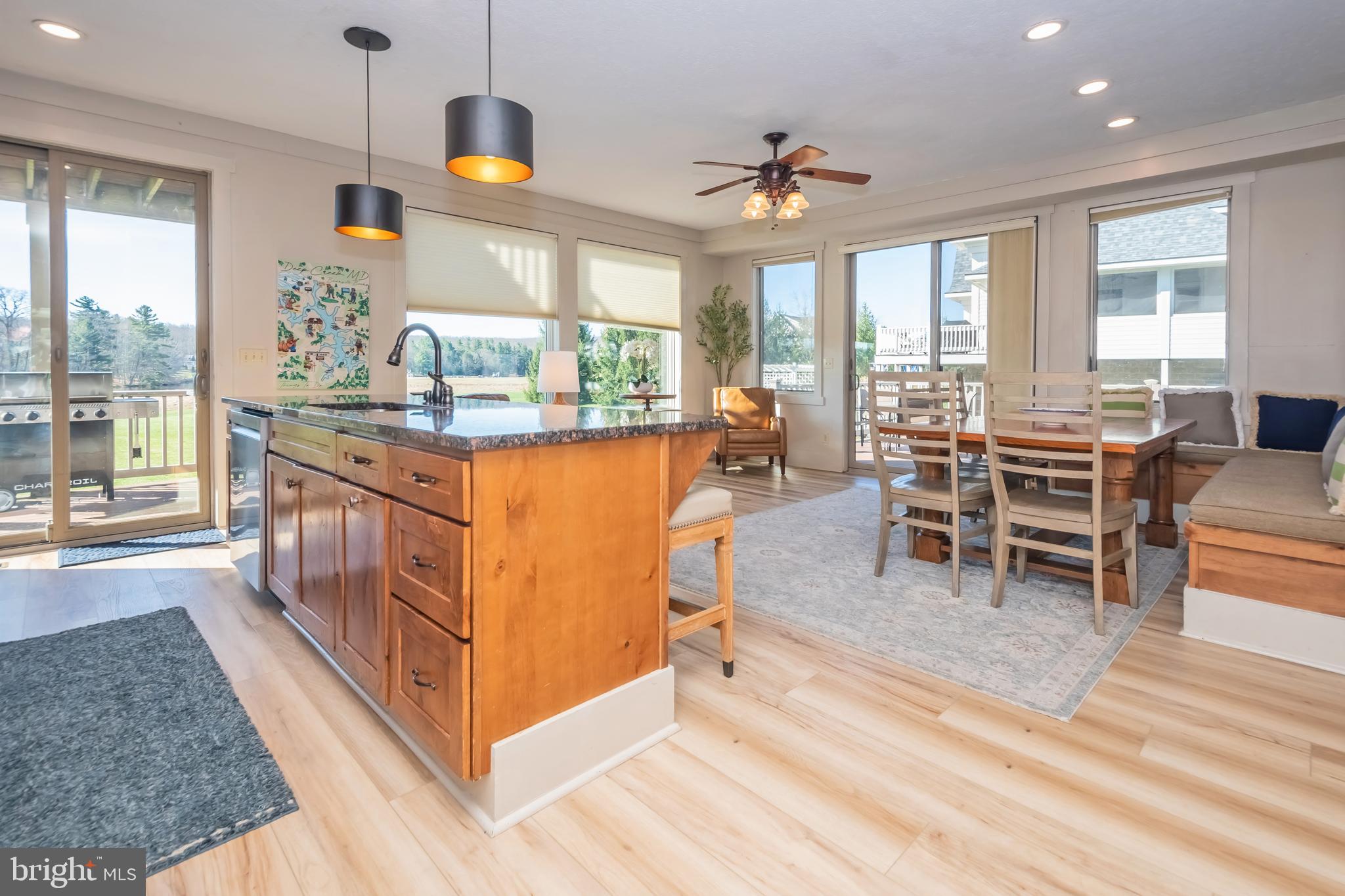 WATERFRONT GREENS - Residential