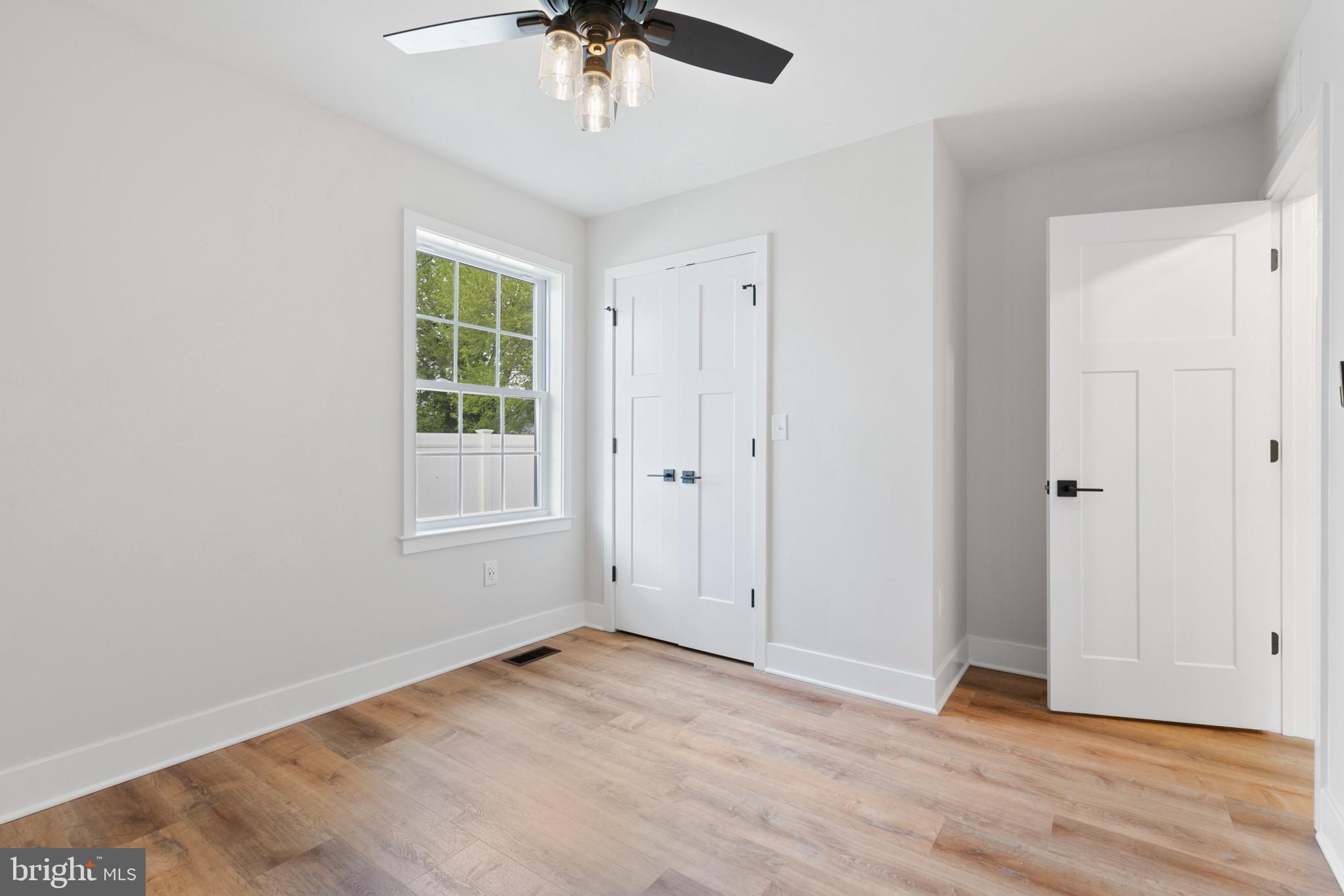 LYNDHURST - Residential