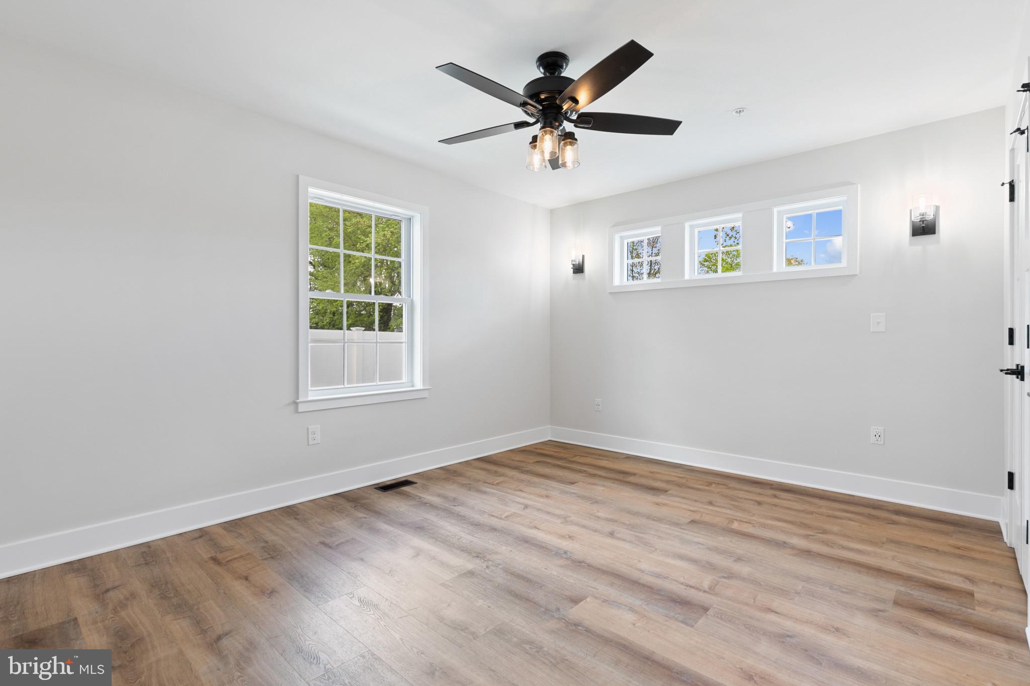 LYNDHURST - Residential