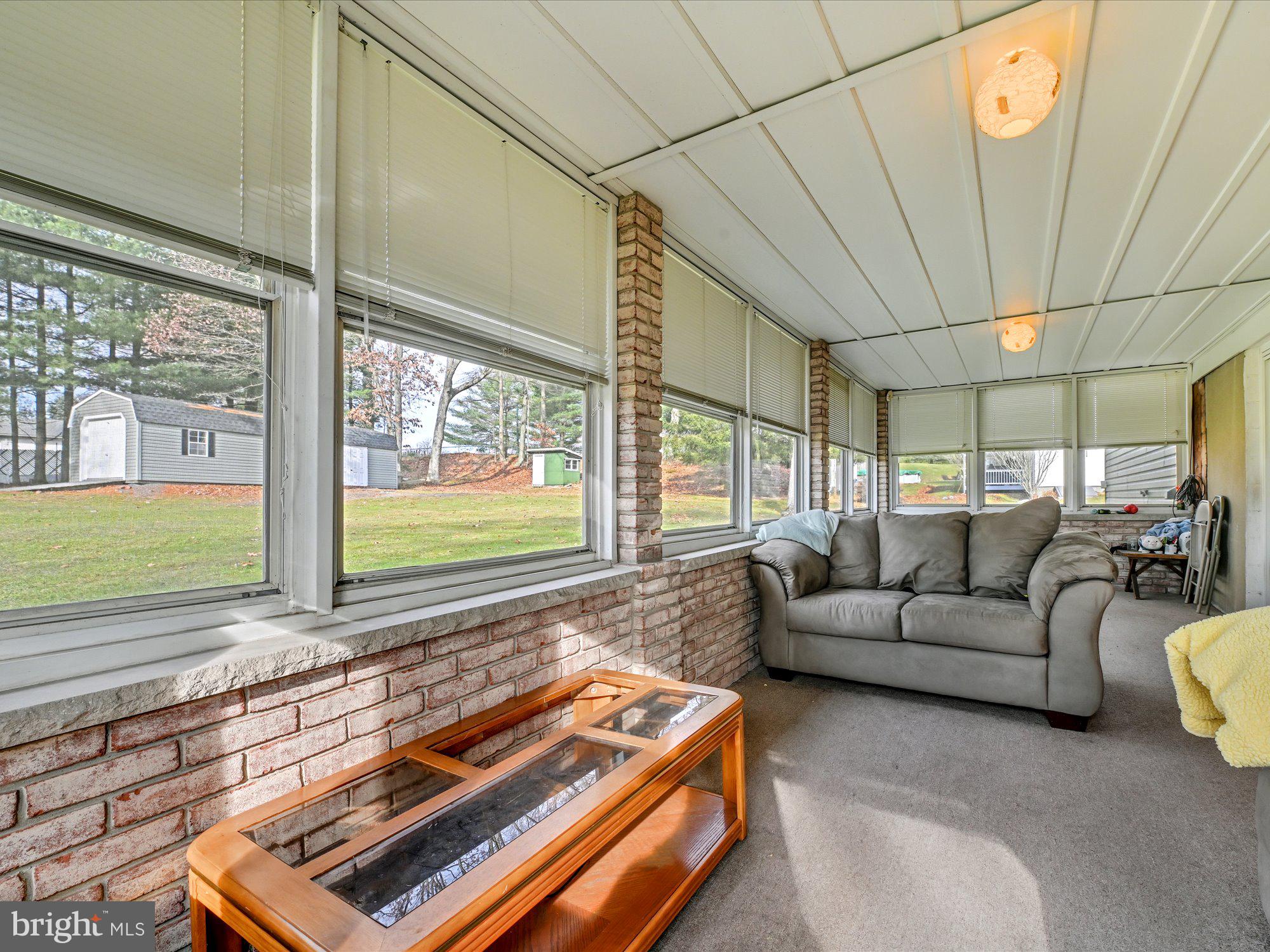 BUCK RUN - Residential