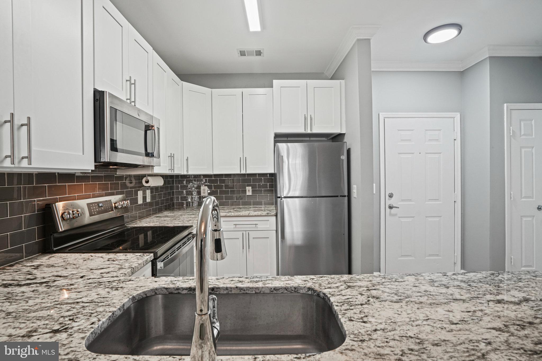 3003 NICOSH CIRCLE 3107