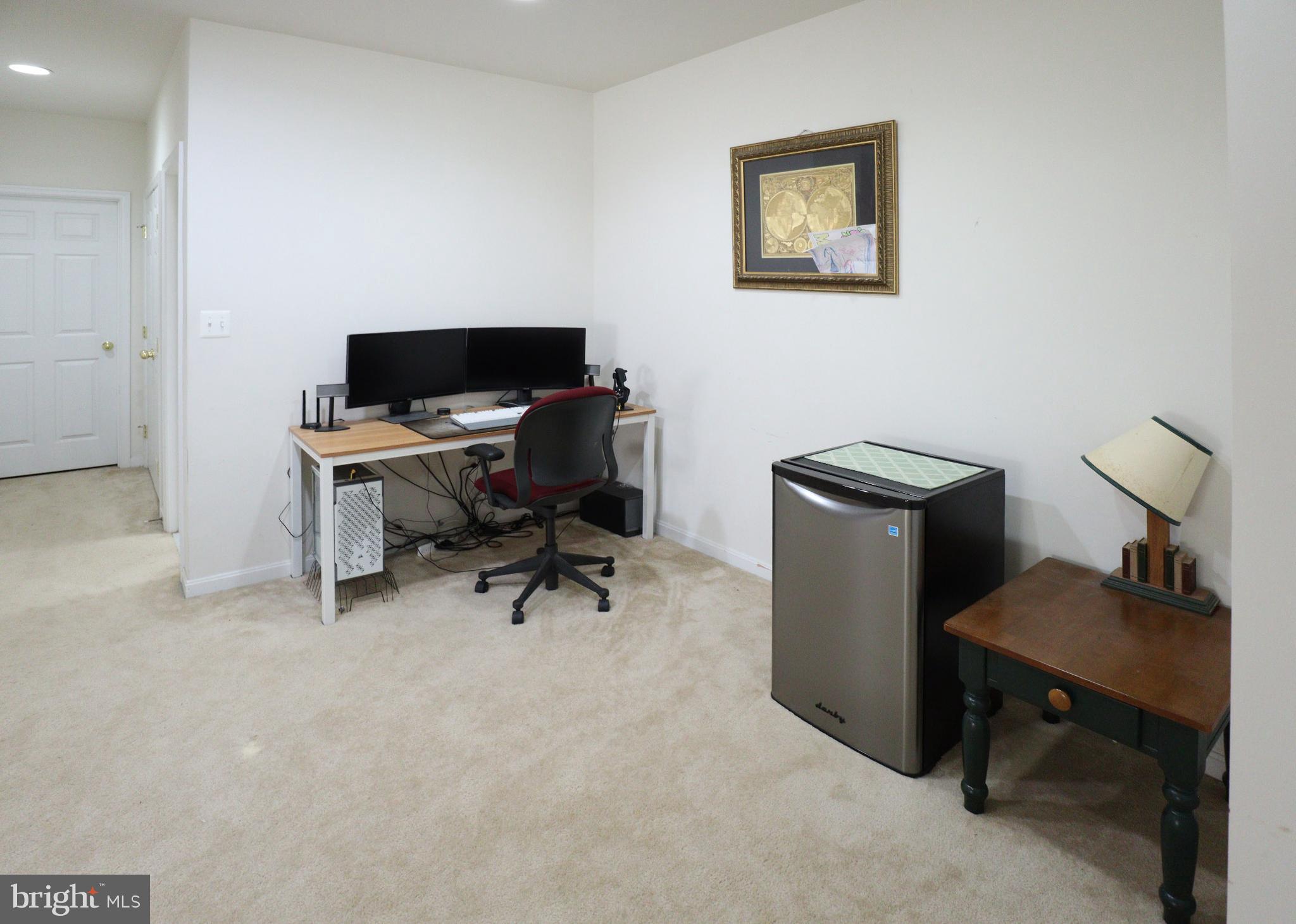 FOURWINDS - Residential