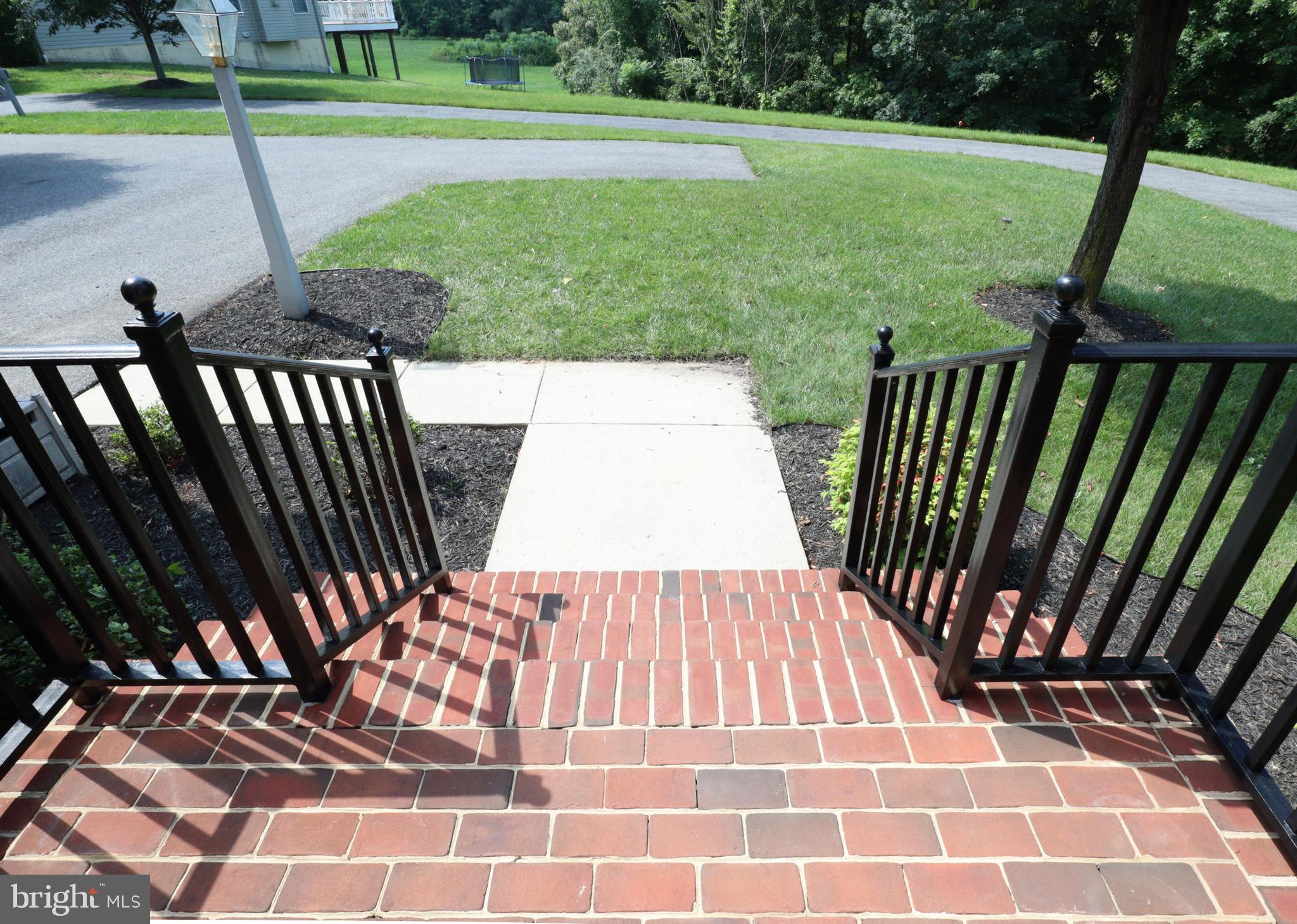 FOURWINDS - Residential