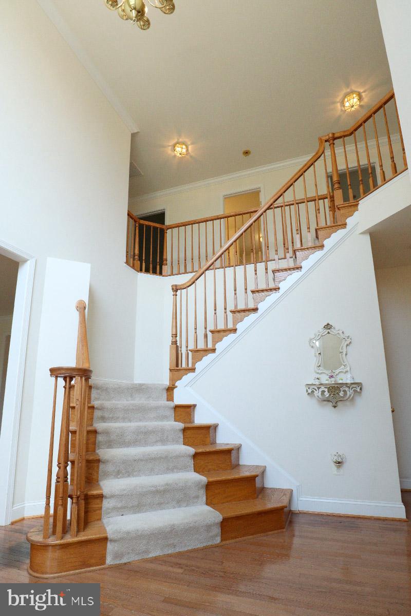 FOURWINDS - Residential