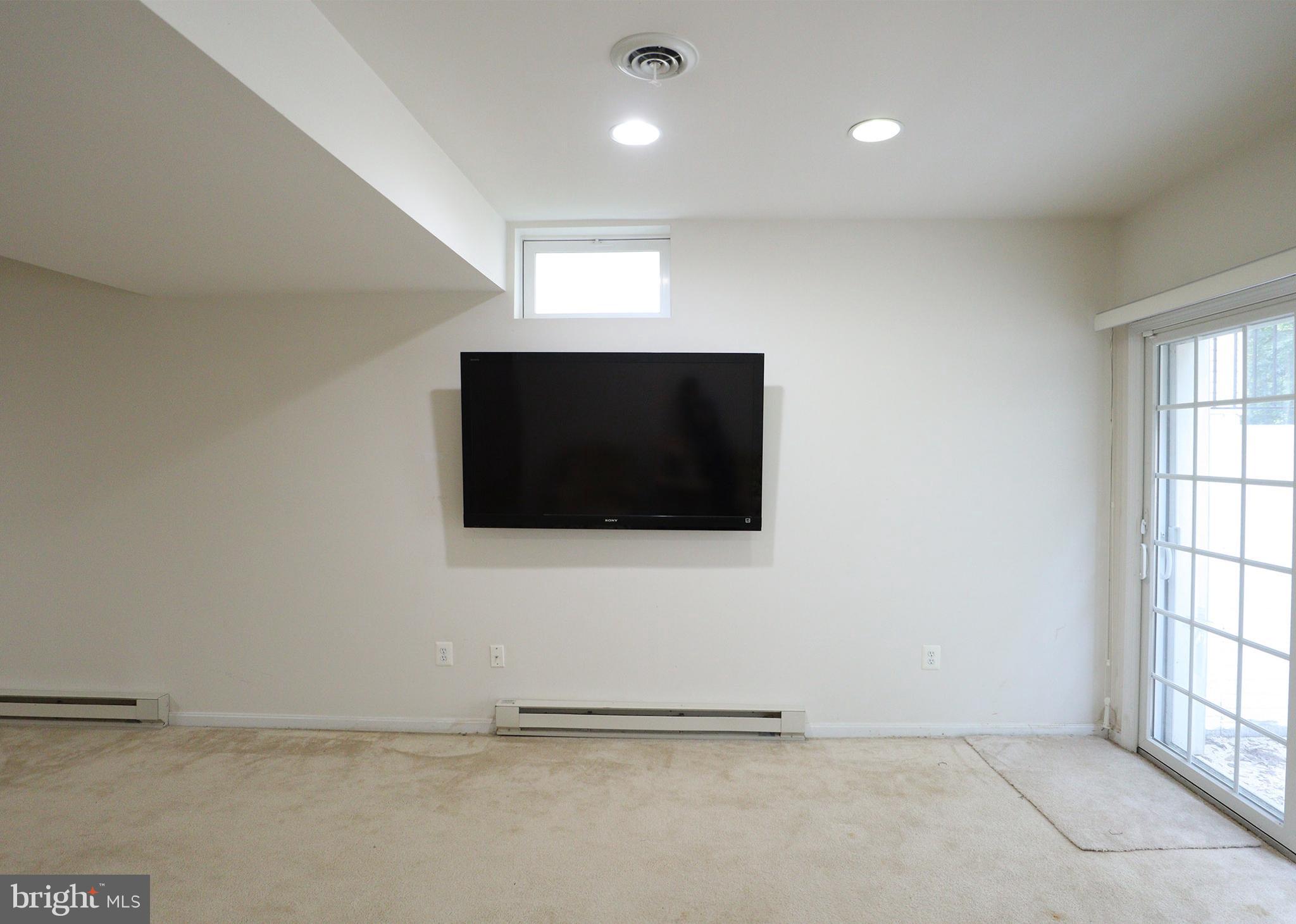 FOURWINDS - Residential