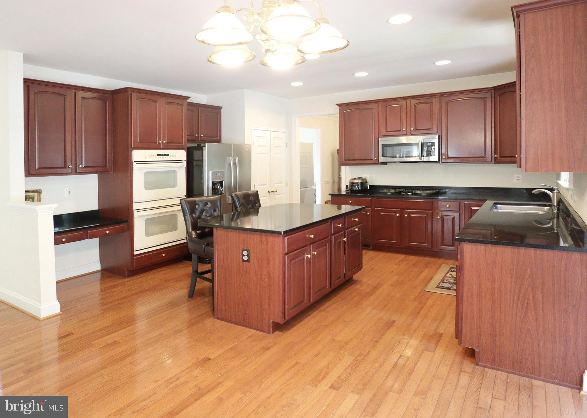 FOURWINDS - Residential