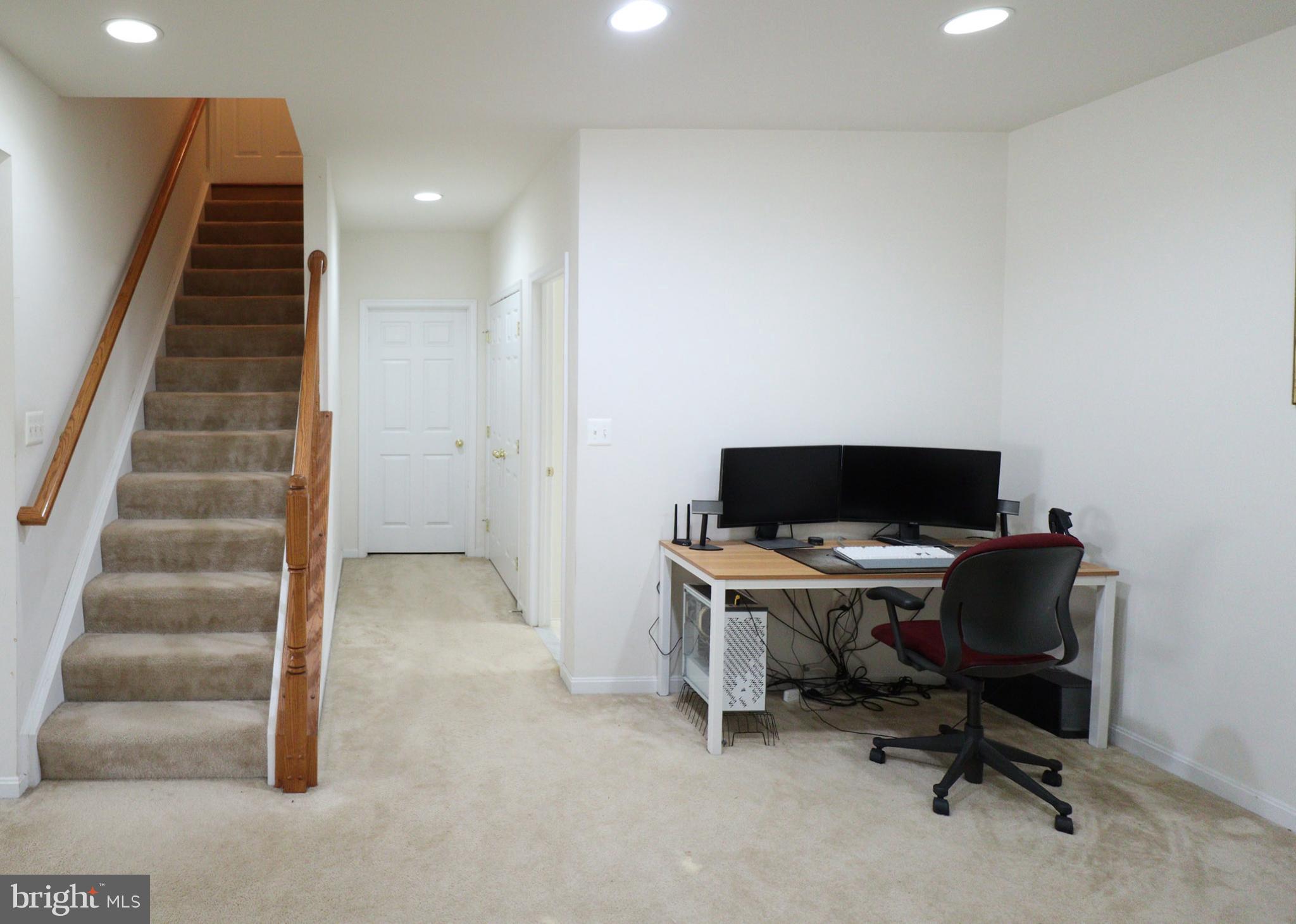 FOURWINDS - Residential