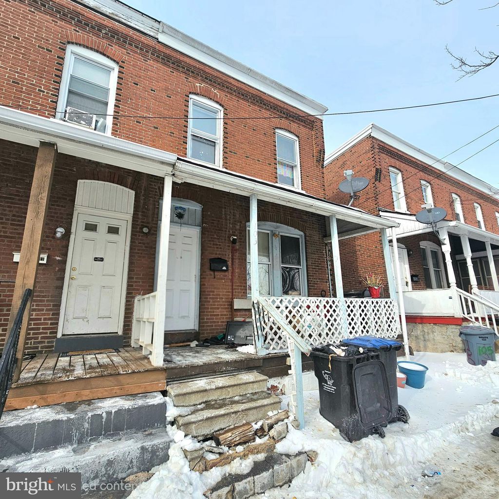 Photo of 103 Pearl Street, NORRISTOWN, PA 19401 (MLS # PAMC2166640)