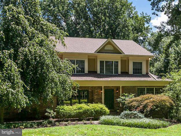 ANTON WOODS - Residential