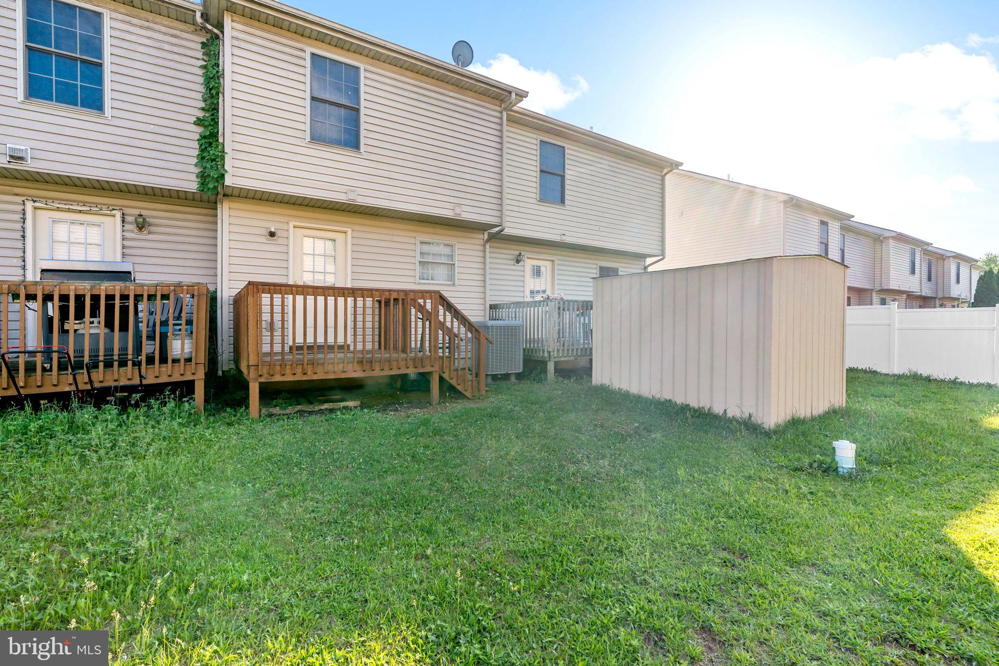 TABLER STATION MANOR - Residential