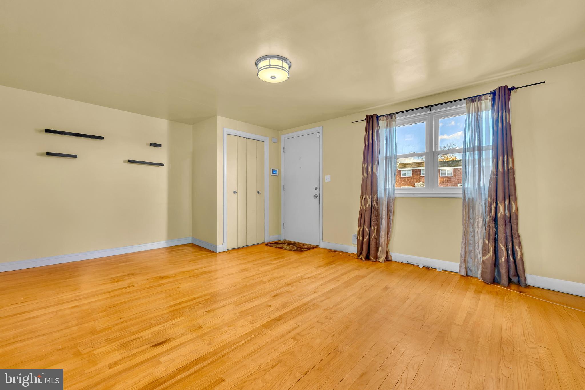 HILLENDALE - Residential