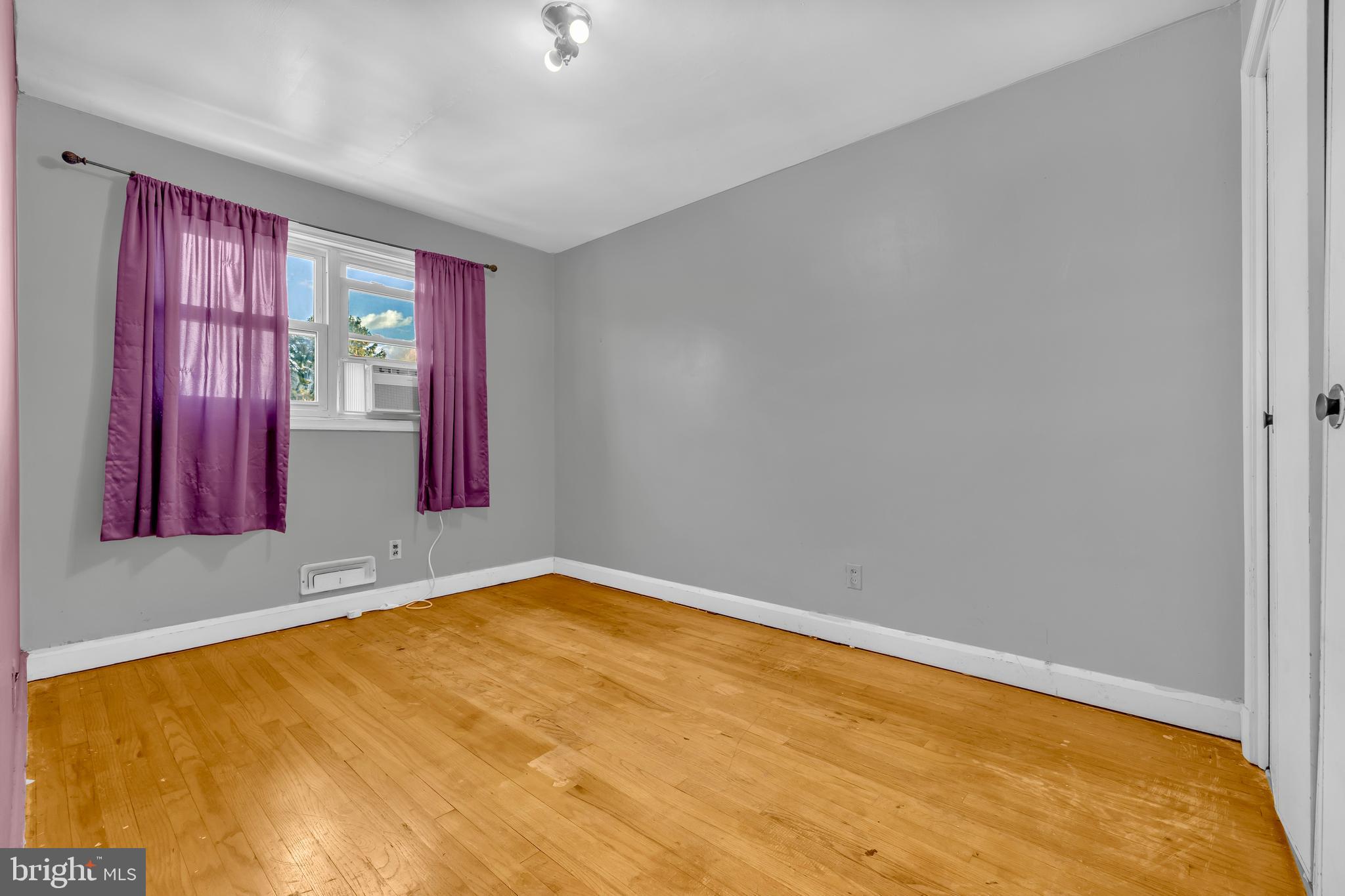 HILLENDALE - Residential