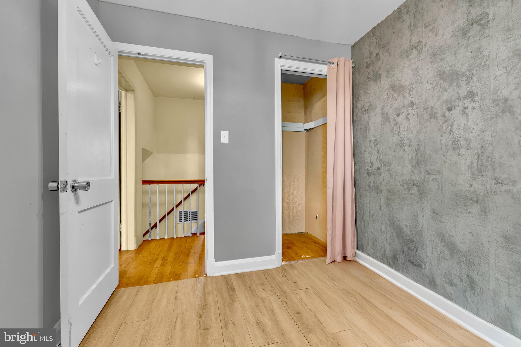 HILLENDALE - Residential